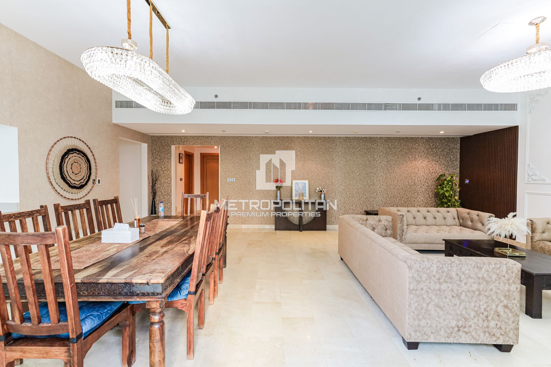 Fully Upgraded Duplex | Premium Amenities| Maids photo-13