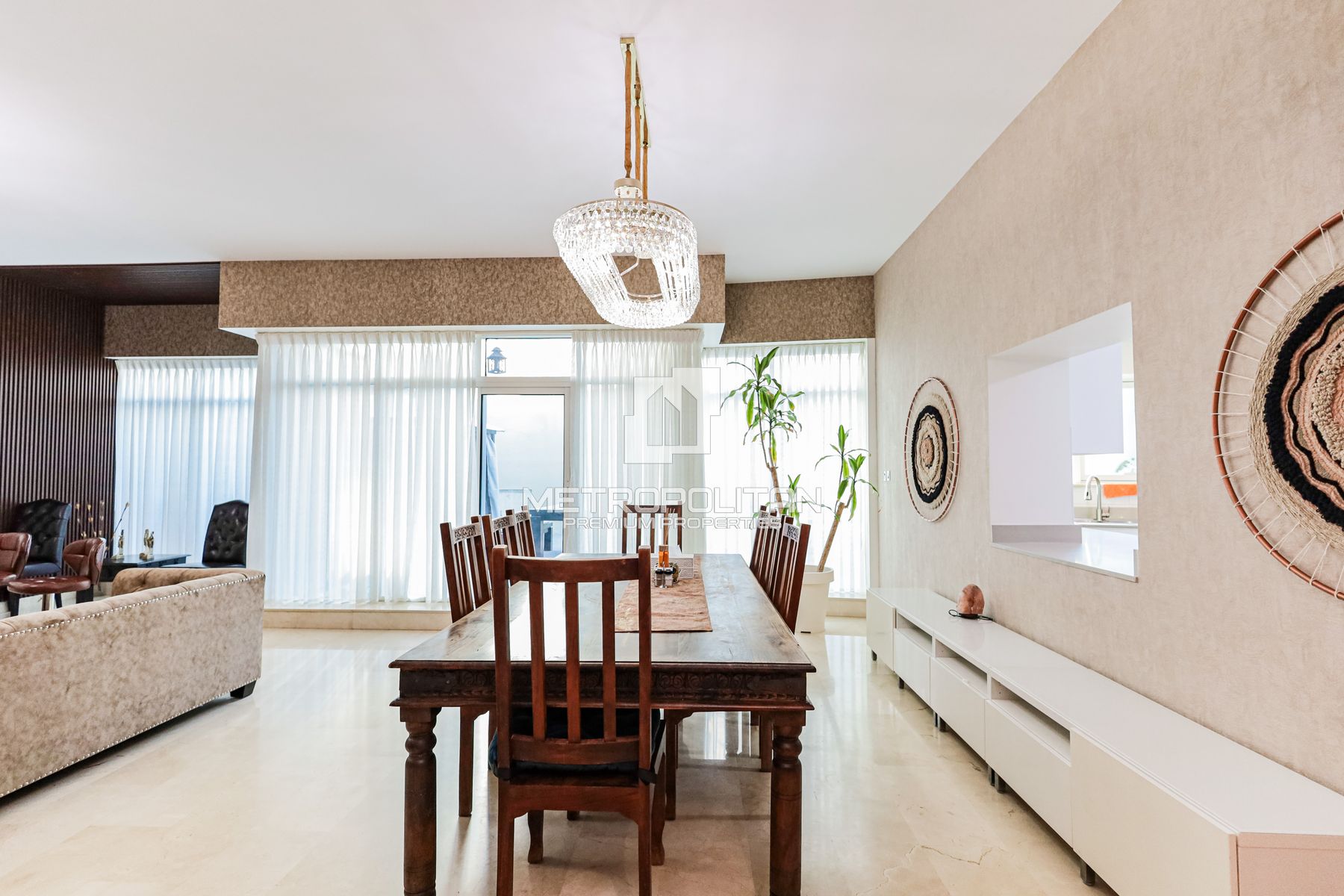 Fully Upgraded Duplex | Premium Amenities| Maids photo-33