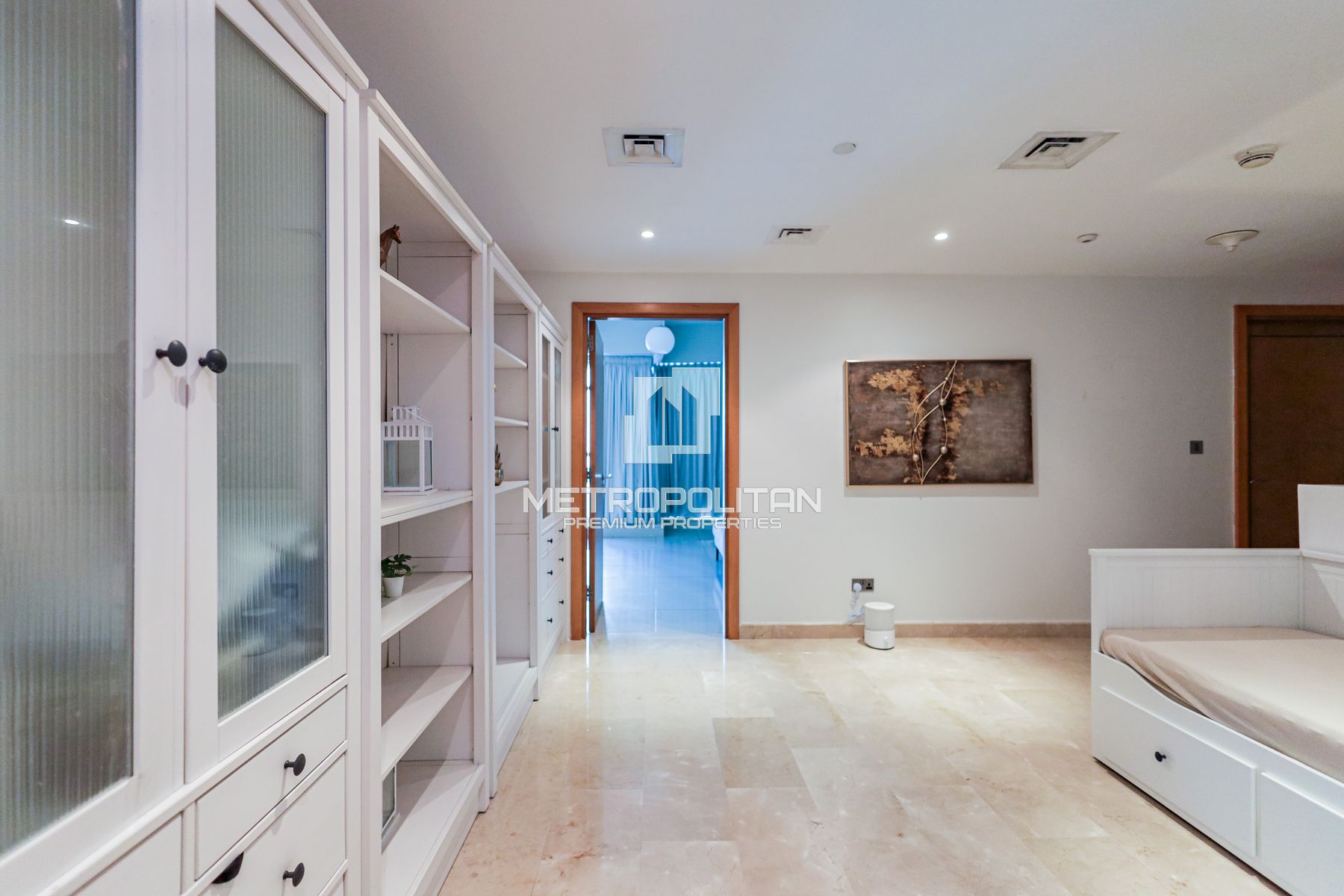 Fully Upgraded Duplex | Premium Amenities| Maids photo-38