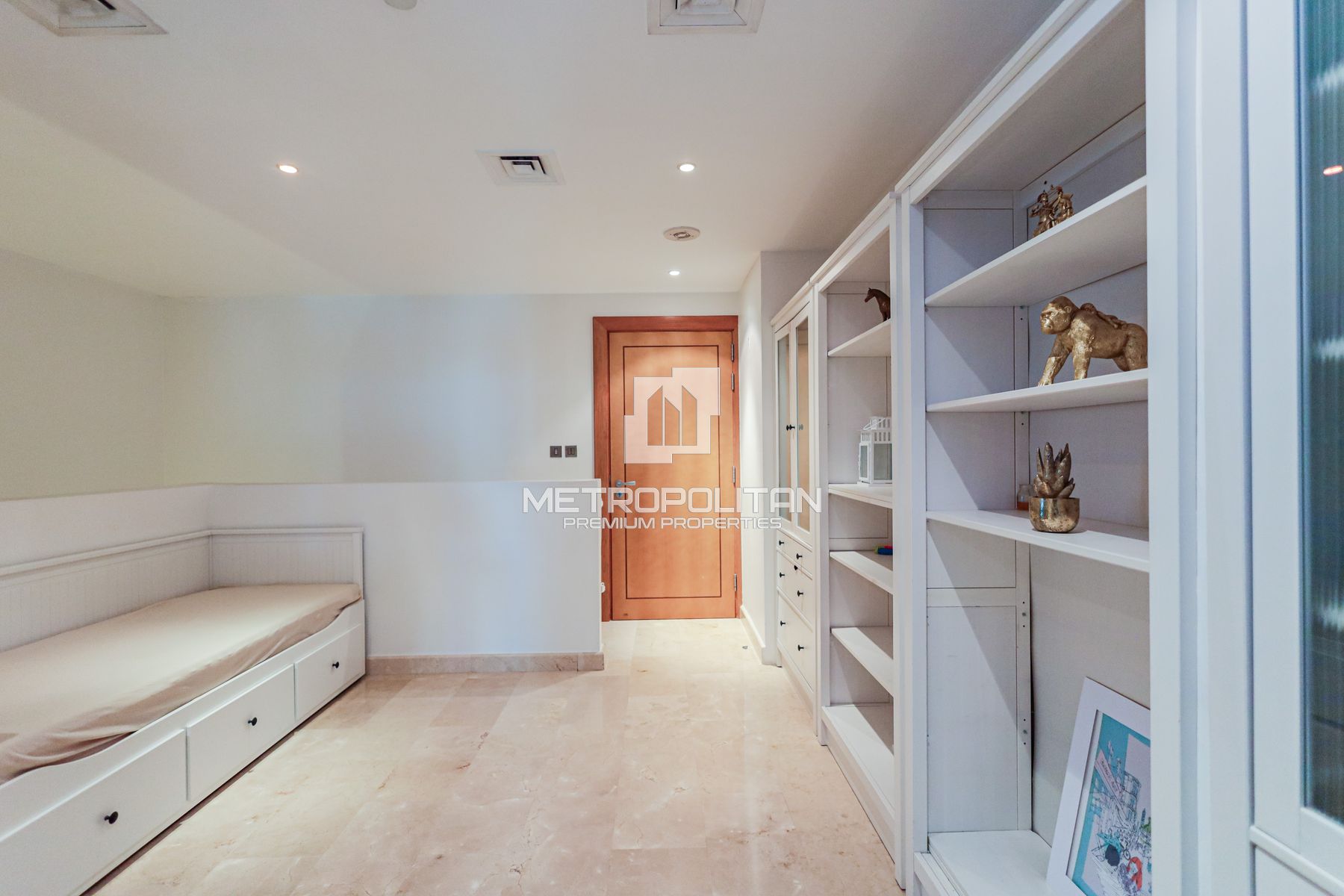 Fully Upgraded Duplex | Premium Amenities| Maids photo-41