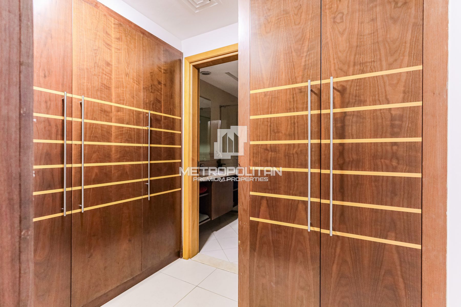 Fully Upgraded Duplex | Premium Amenities| Maids photo-51