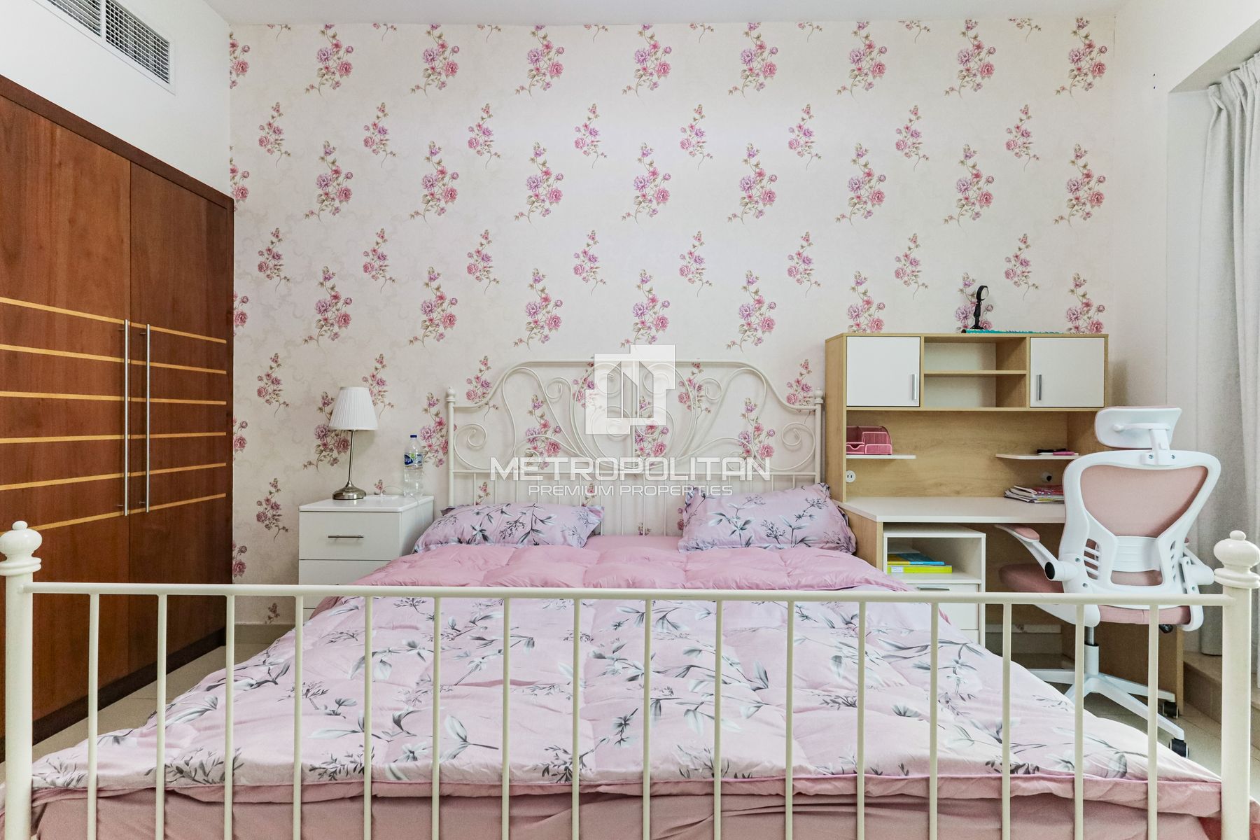 Fully Upgraded Duplex | Premium Amenities| Maids photo-60