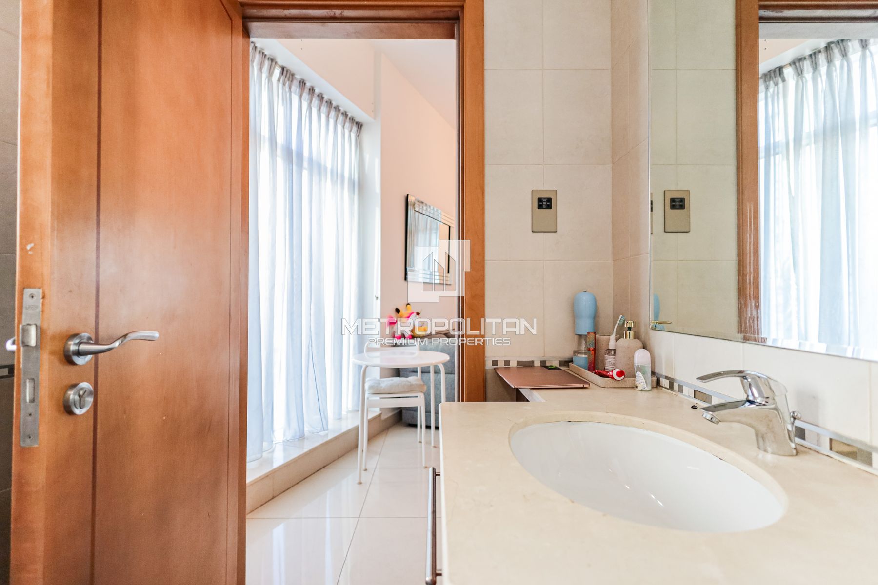 Fully Upgraded Duplex | Premium Amenities| Maids photo-71