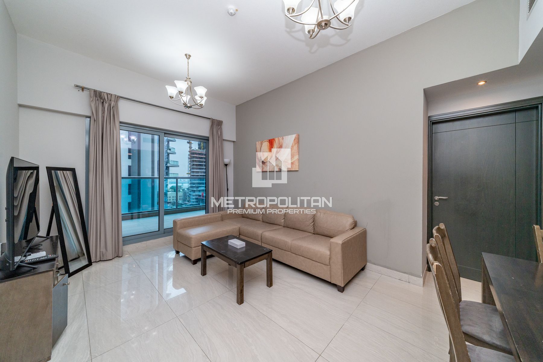 1BR Apartment for Sale in Business Bay – MPS-43435