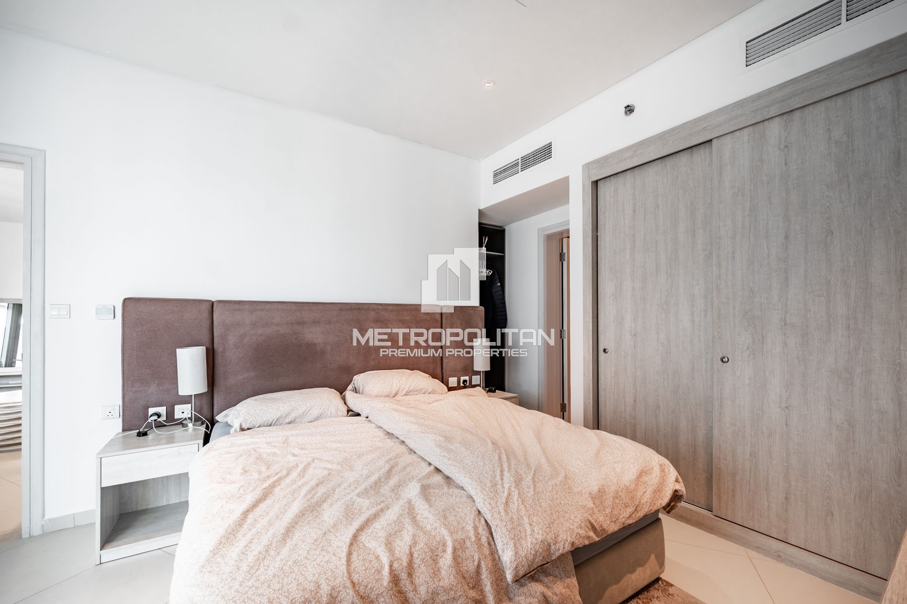 Image - Seven Palm, Palm Jumeirah, Dubai | Project - Wohnung