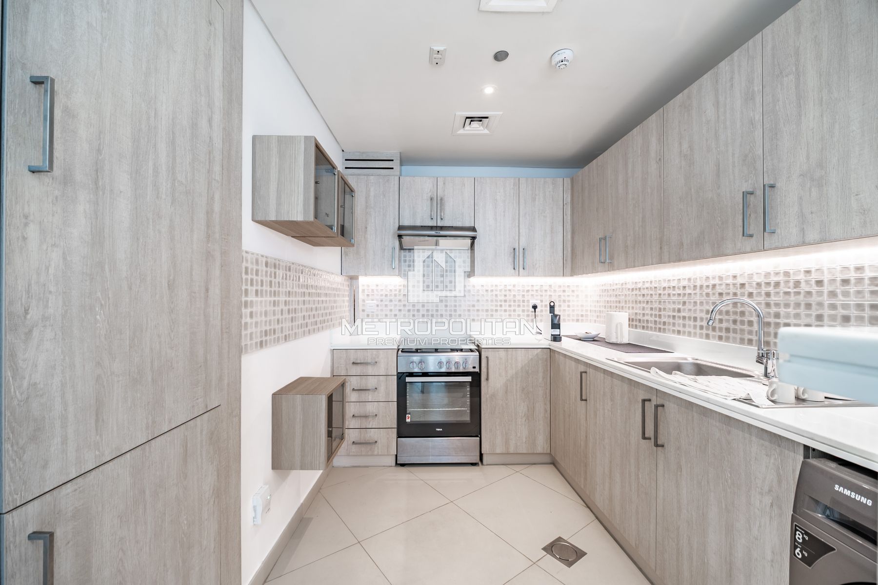 Image - Seven Palm, Palm Jumeirah, Dubai | Project - Wohnung