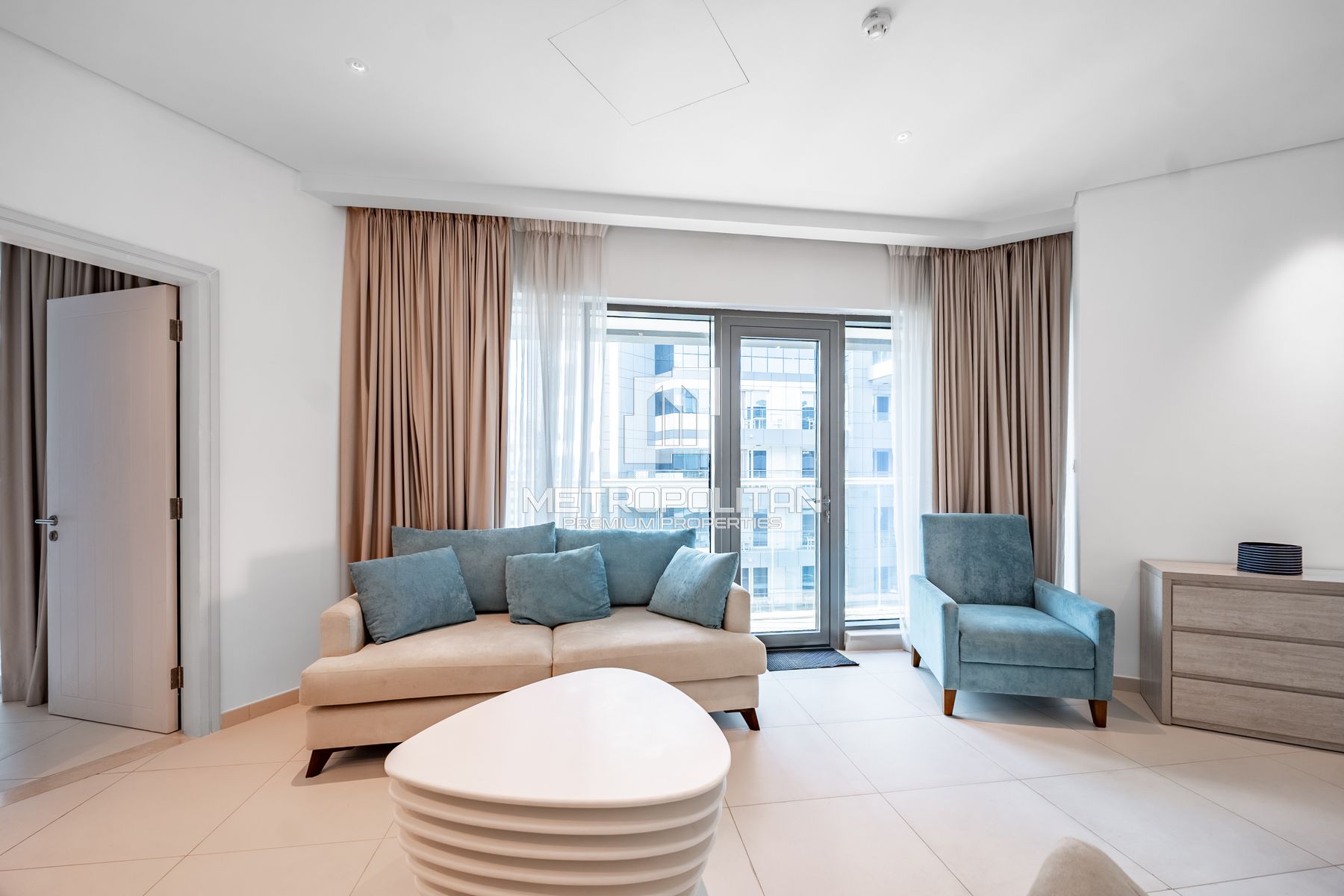 Image - Seven Palm, Palm Jumeirah, Dubai | Project - Wohnung