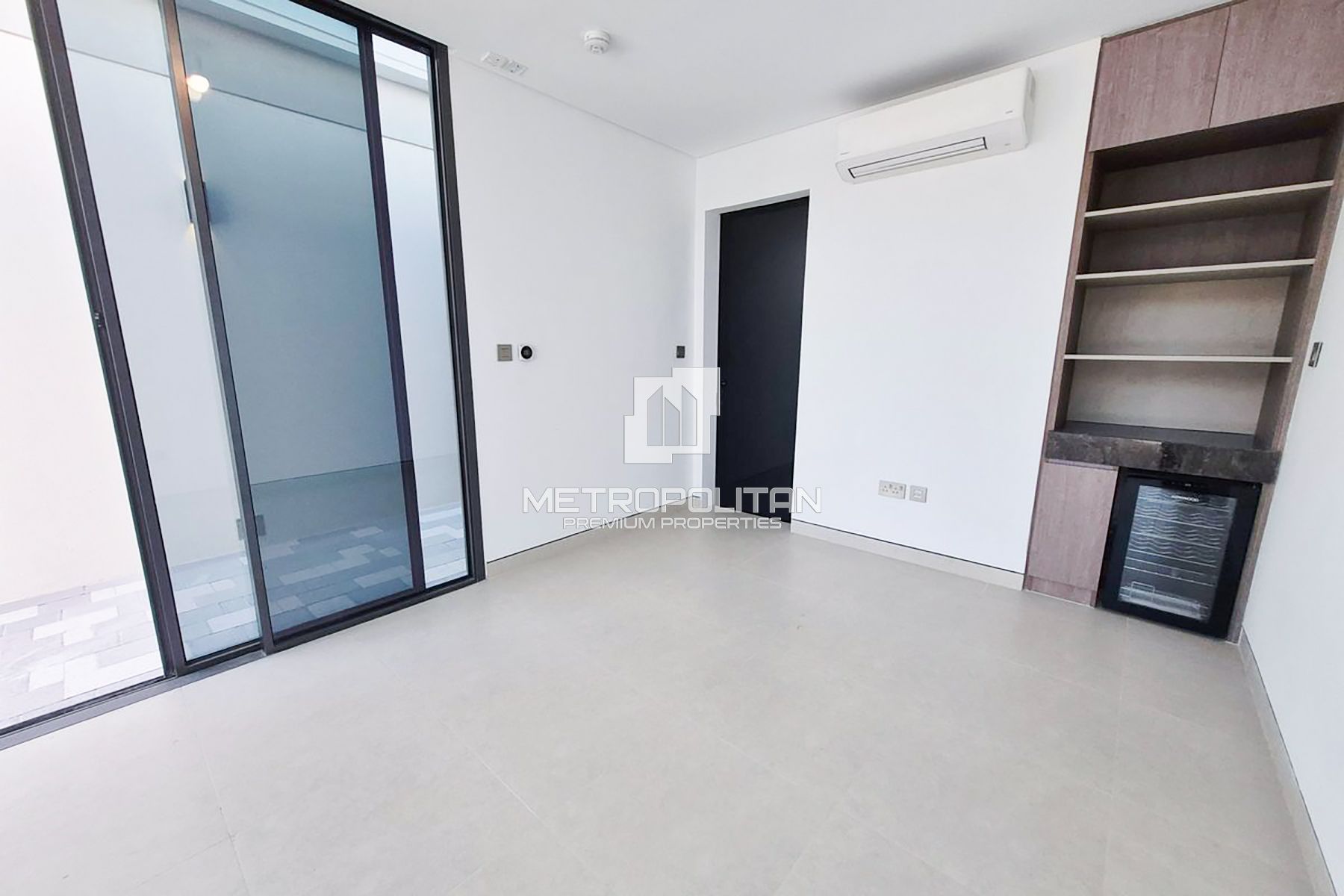 Fully Upgraded | Single Row | Ready to Move photo-6