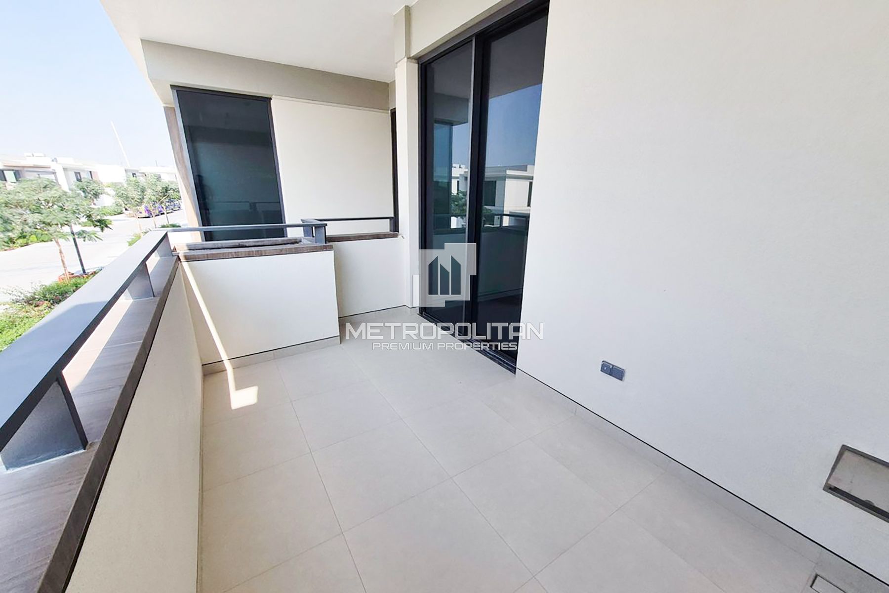 Fully Upgraded | Single Row | Ready to Move photo-8