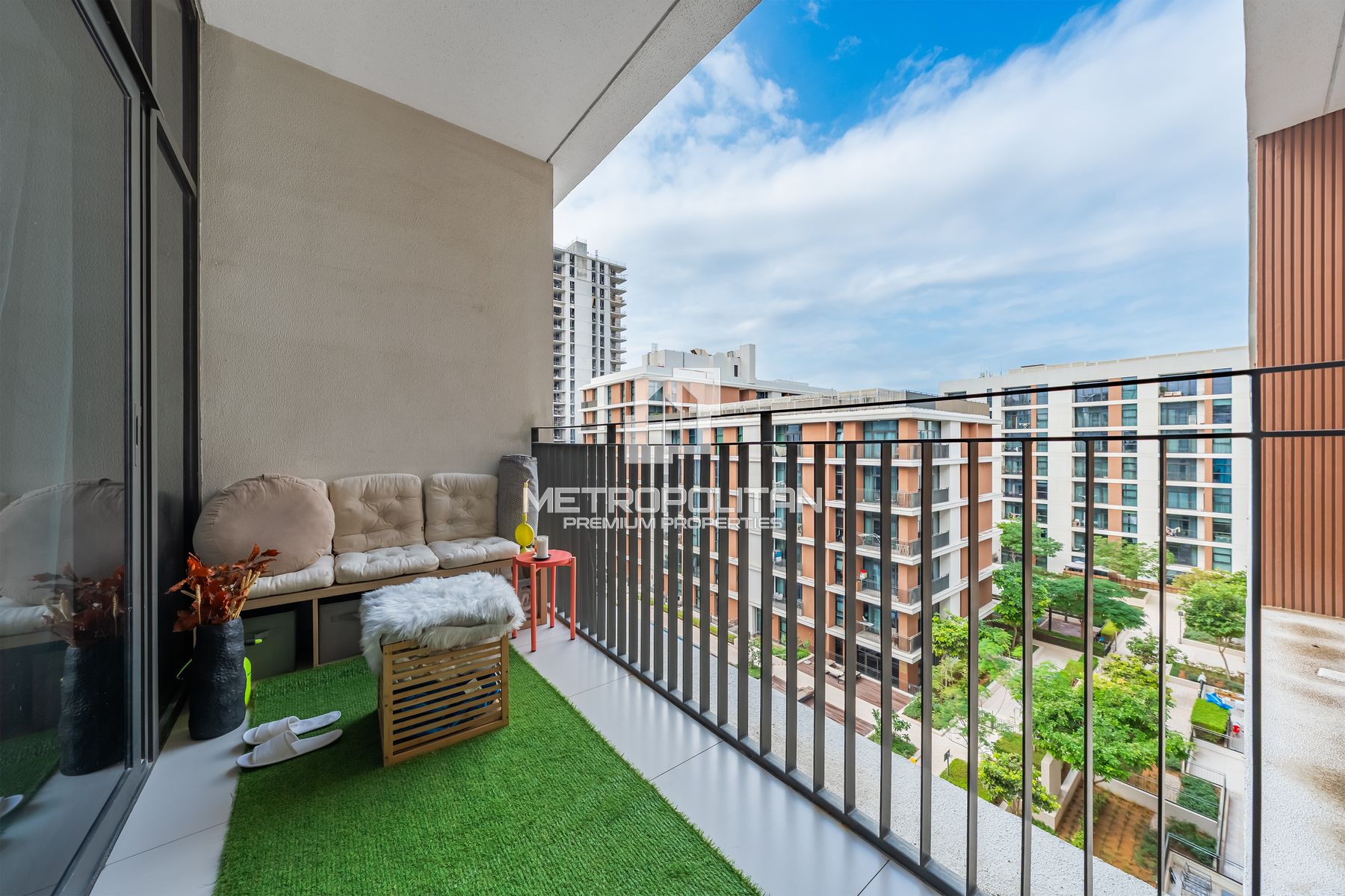 2 Bedrooms | Pool View | Motivated seller photo-9