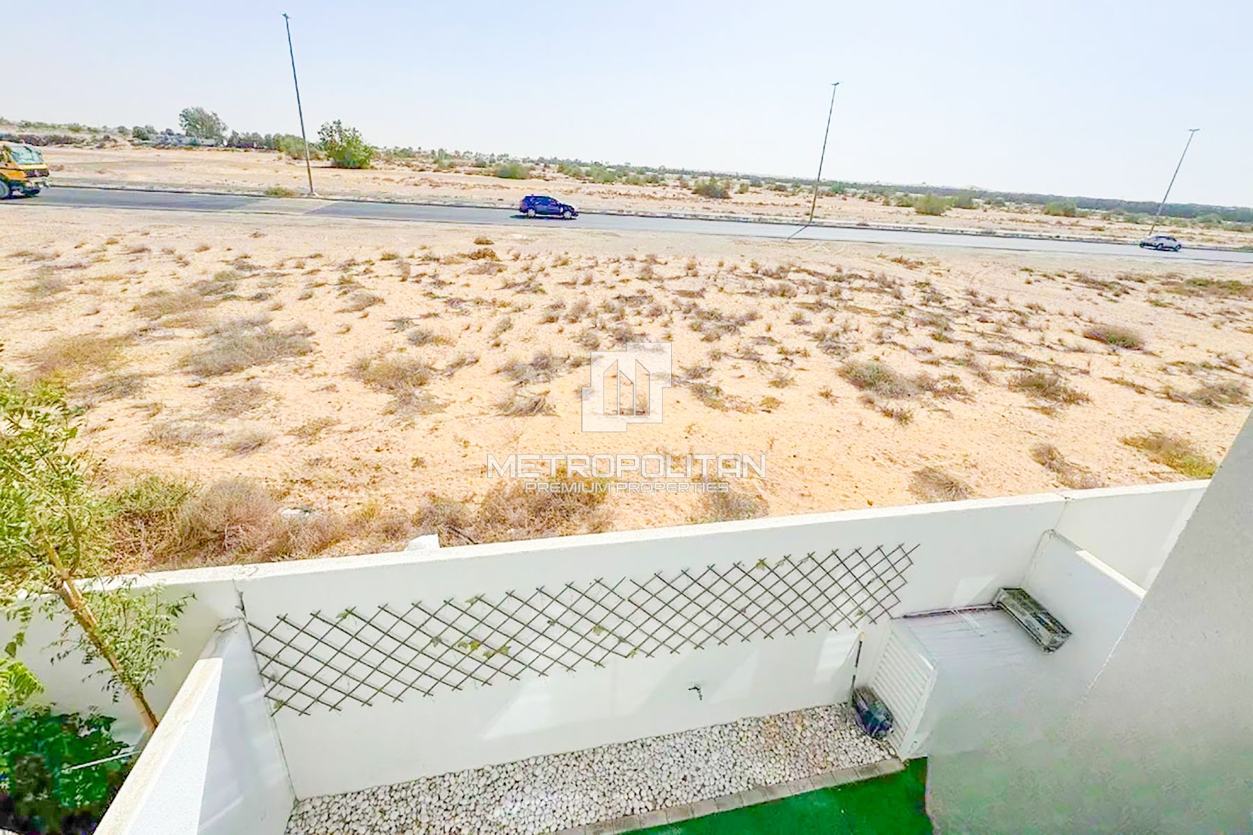 Single Row | RRM | Vacant | Extra Privacy photo-3