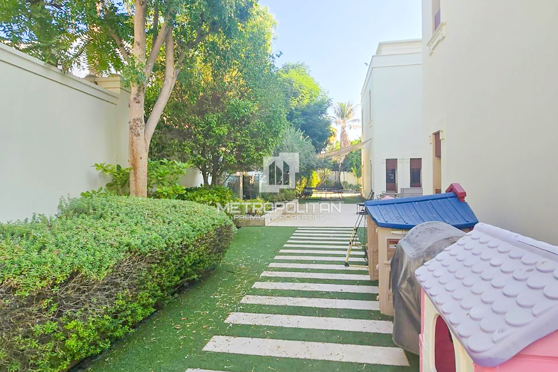 5BR Villa for Sale in Emirates Hills – MPS-43766 photo-11