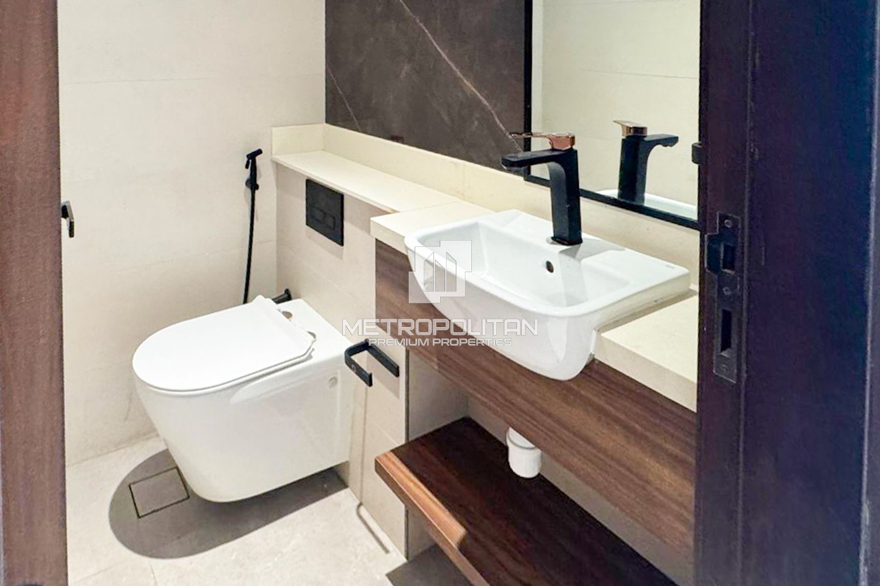 Image - Torino, Arjan, Dubai | Project - Appartement