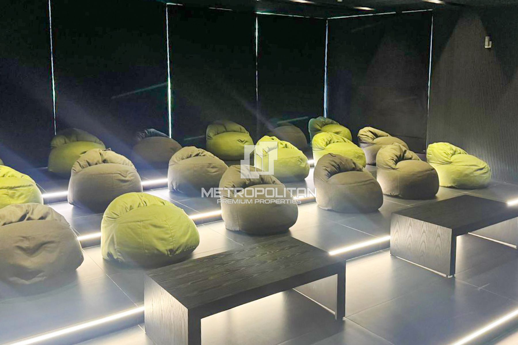 Image - Torino, Arjan, Dubai | Project - Appartement