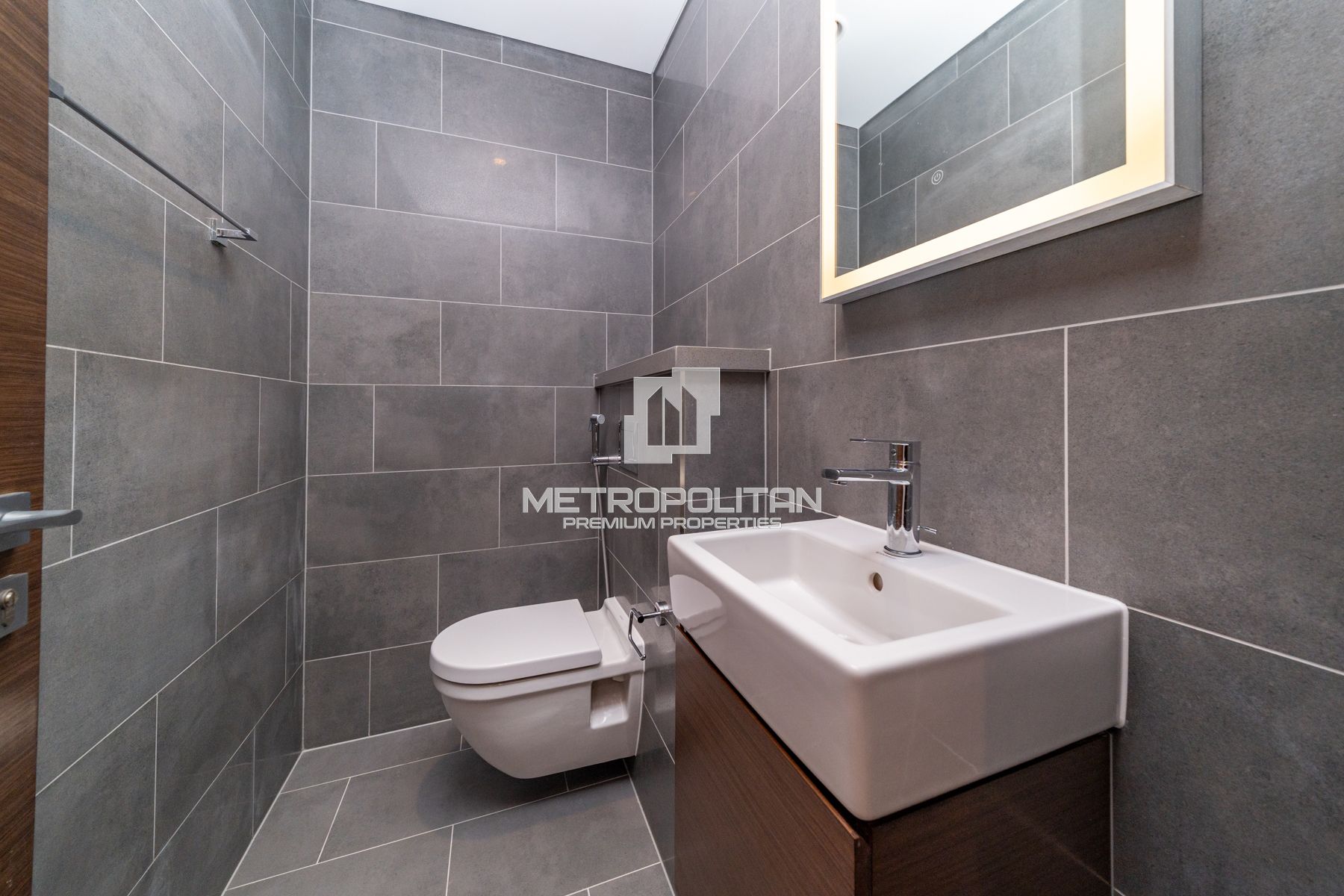 Brand New | Full Amenities | Spacious Layout photo-9