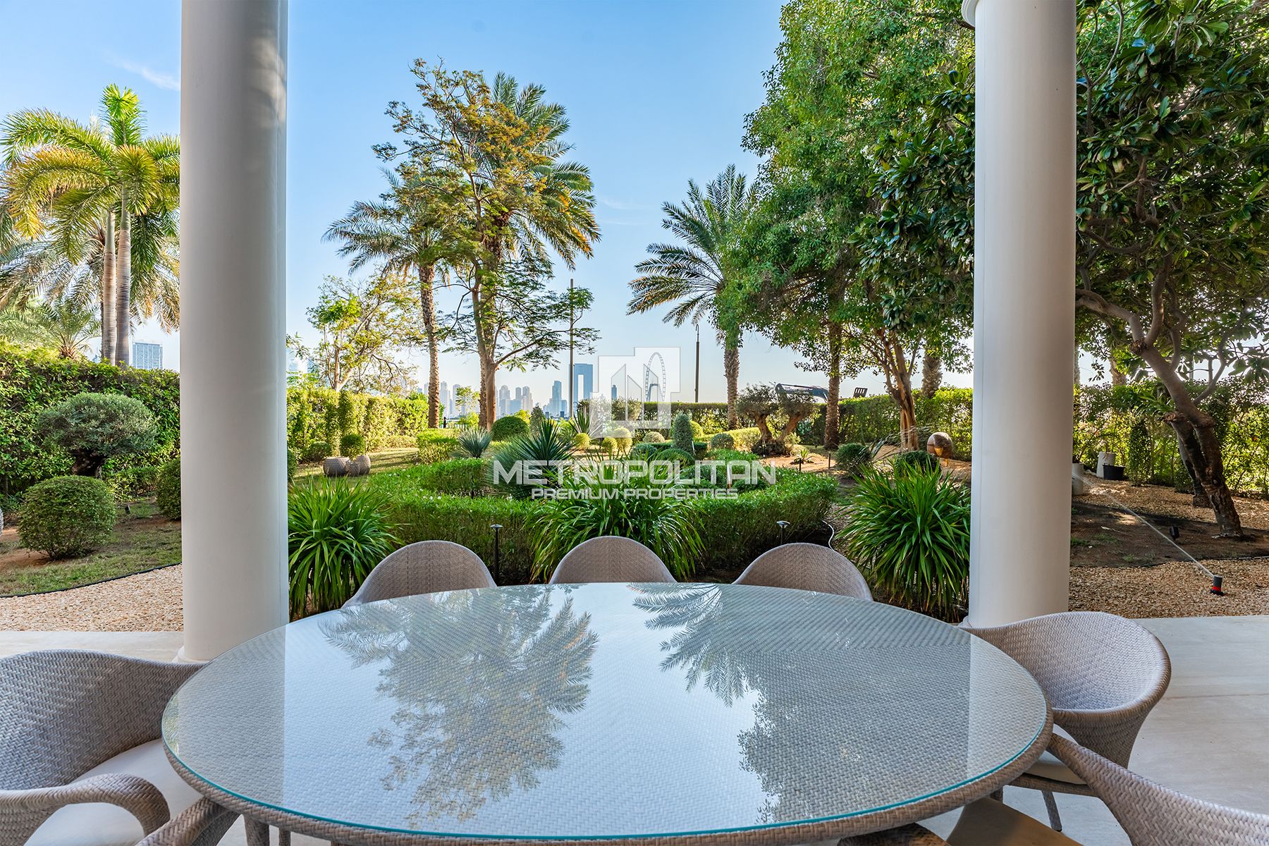 5BR Villa for Sale in Royal Residences Jumeirah Zabeel Saray, Palm Jumeirah - MPS-43846