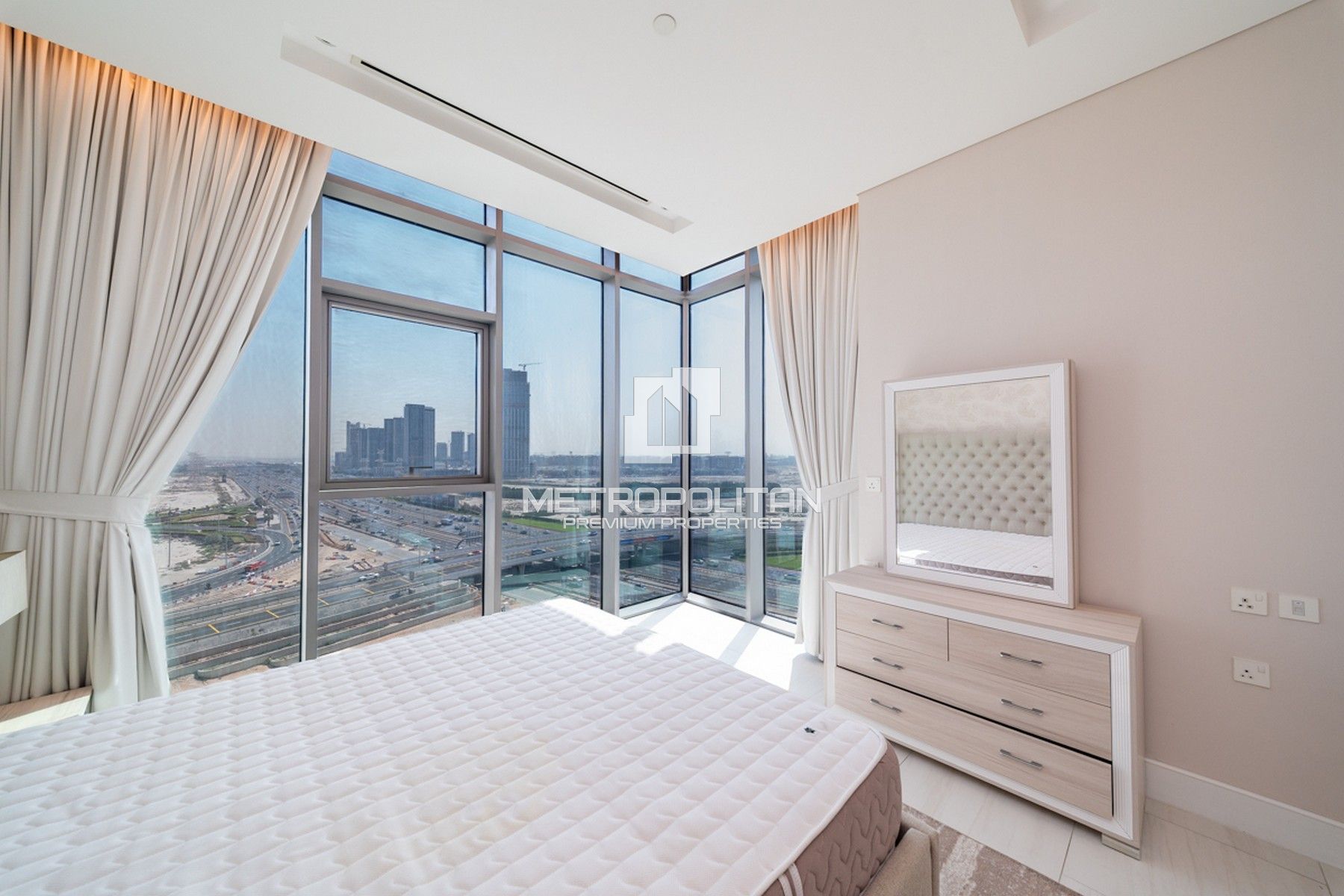 Image - SLS Dubai Hotel & Residences, Business Bay, Dubai | Project - Apartment