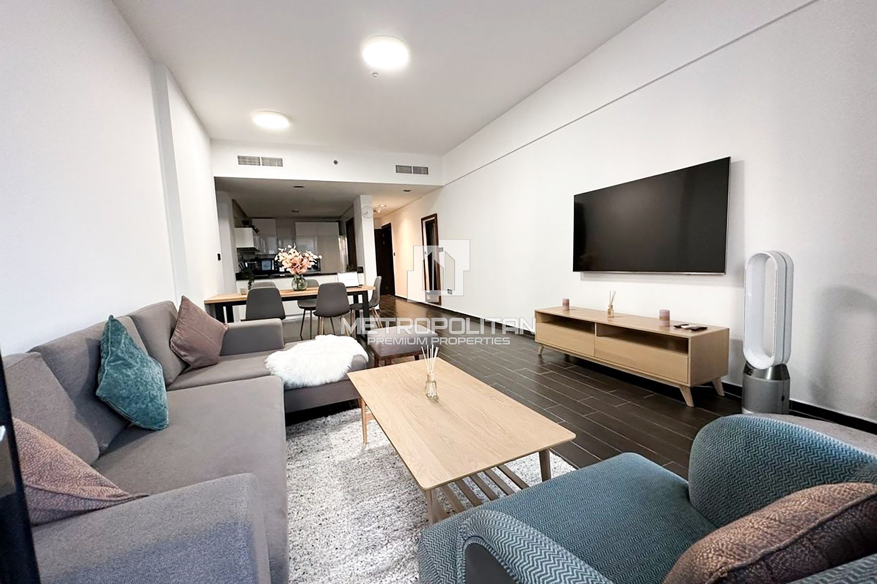 Stylish Hotel Living | Furnished |Ideal Investment