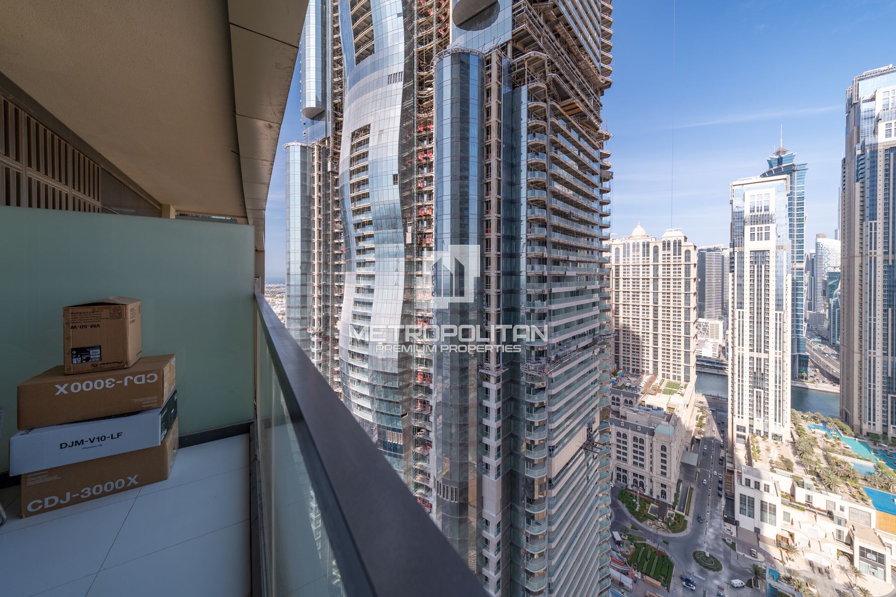 Exclusive Resale | Fully Furnished | High Floor photo-2