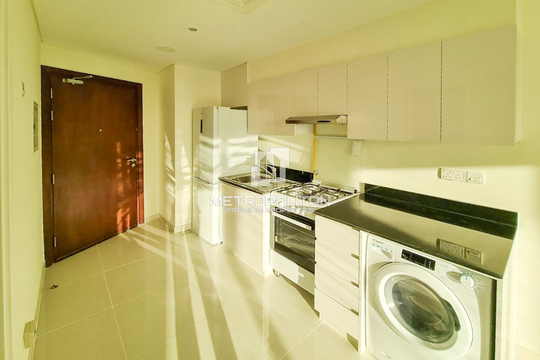 LARGEST LAYOUT I HIGH FLOOR I RENTED photo-8