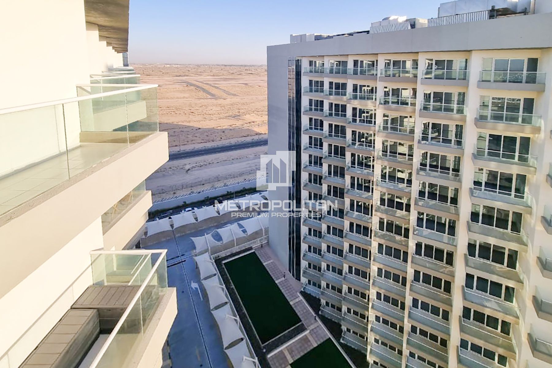 LARGEST LAYOUT I HIGH FLOOR I RENTED photo-15