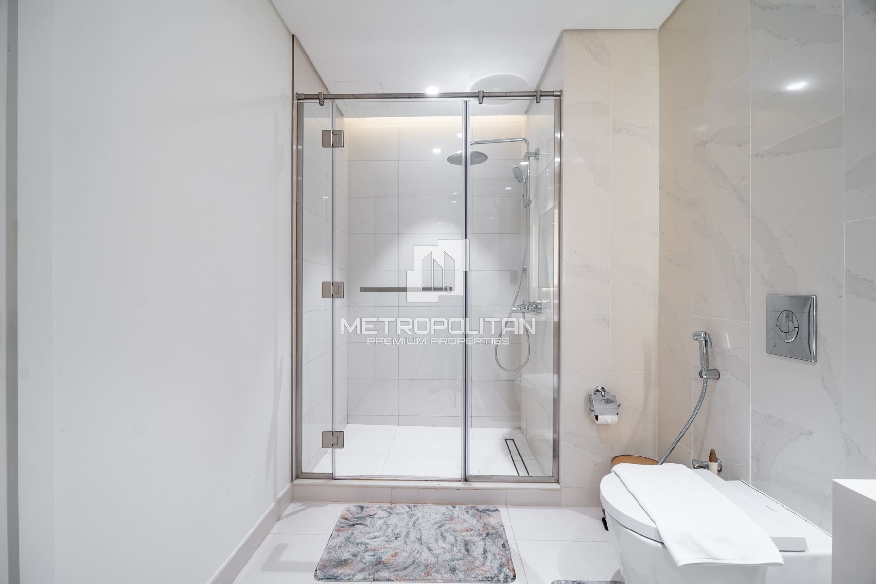 Image - Beach Vista, Dubai Harbour, Dubai | Project - Apartment