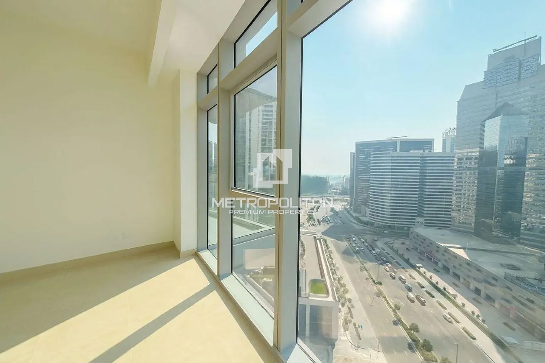 Spacious Apartment | Brand New | Canal View photo-11