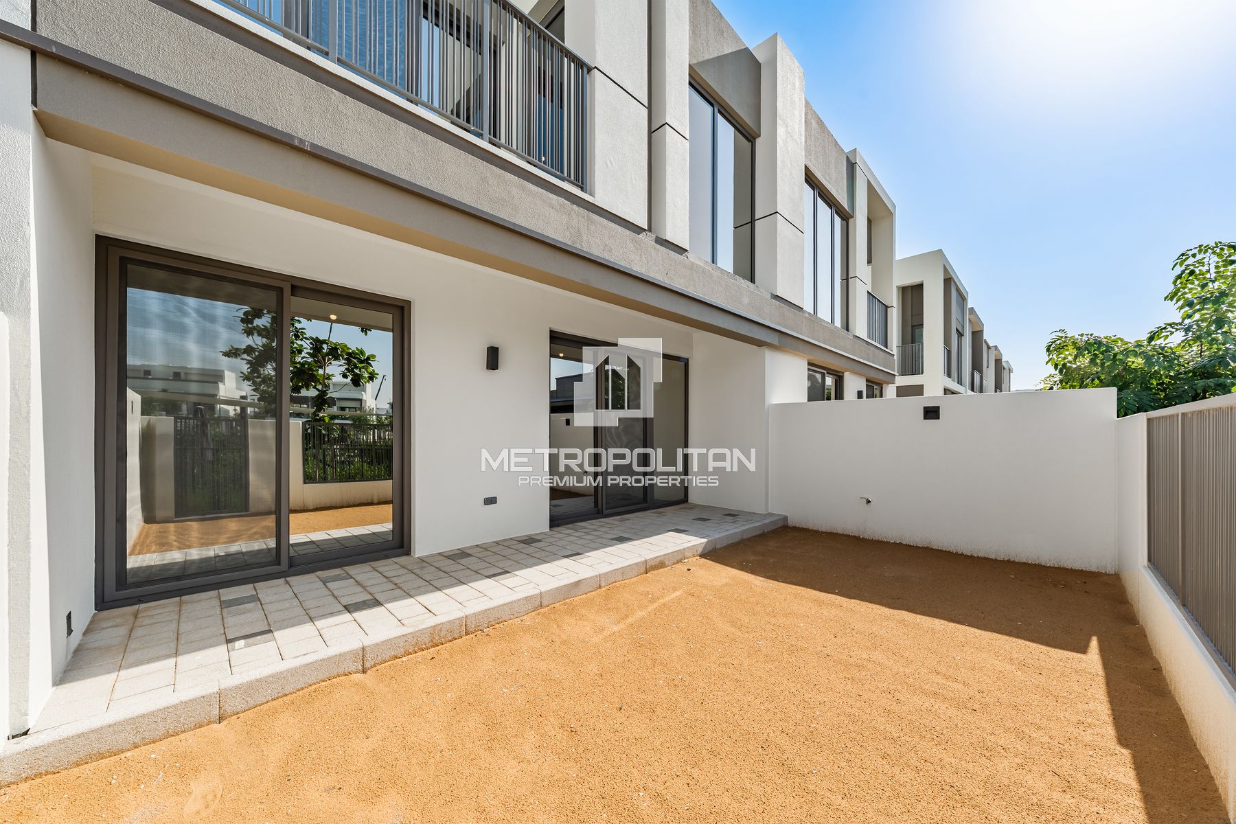 Upgraded | Pool And Park view | Single Row photo-13