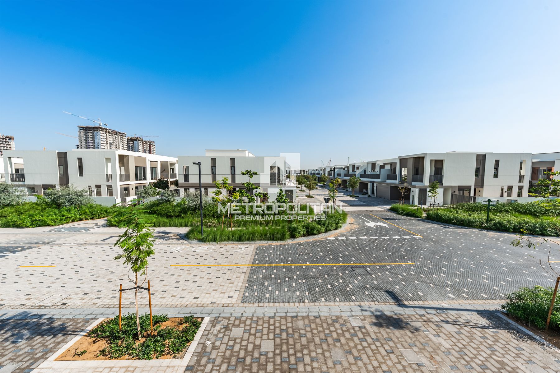 Upgraded | Pool And Park view | Single Row photo-16