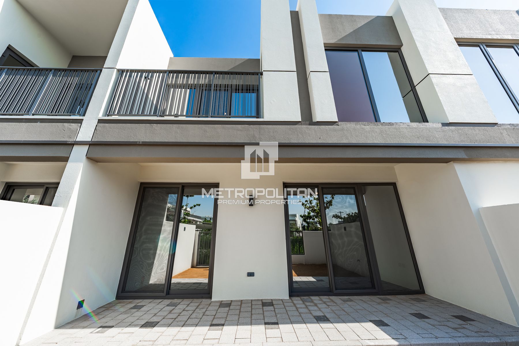 Upgraded | Pool And Park view | Single Row photo-21