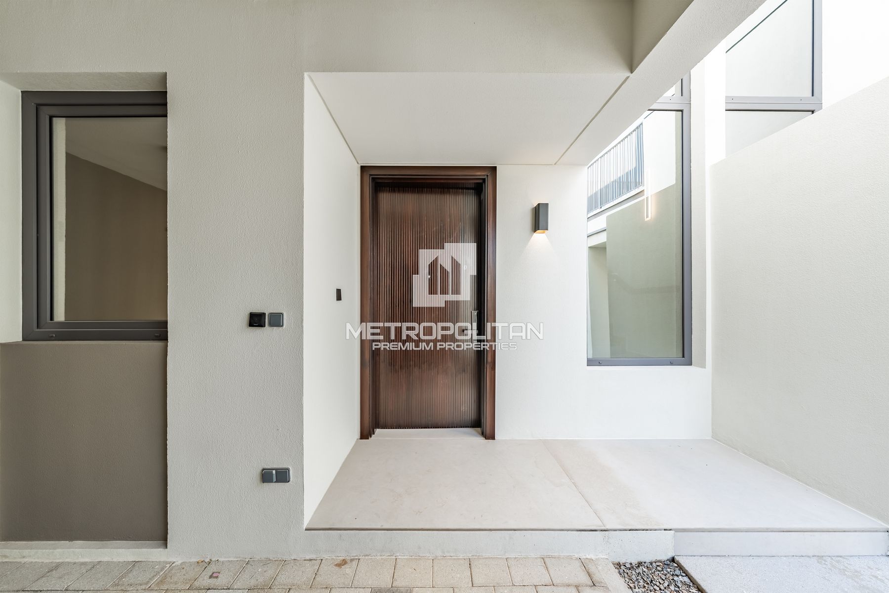 Upgraded | Pool And Park view | Single Row photo-24