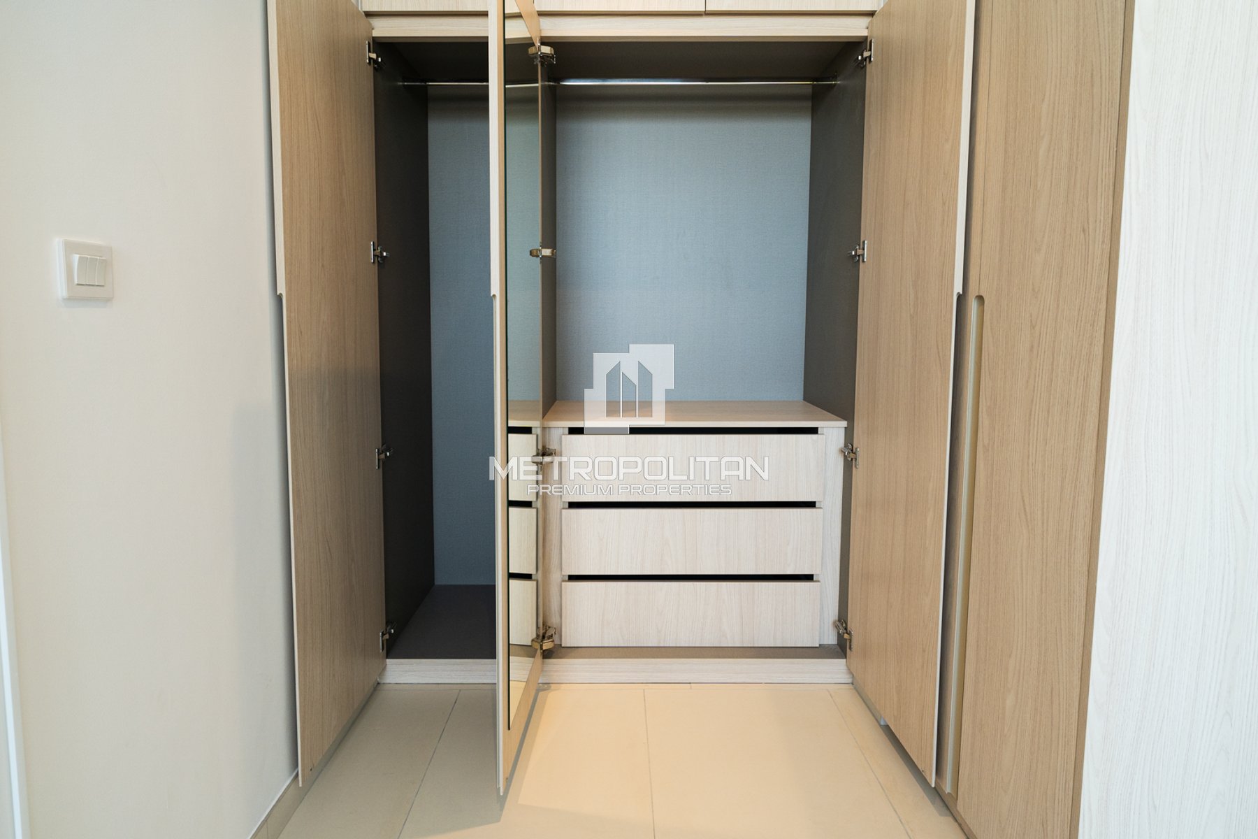 Fully Furnished and Upgraded | High Floor photo-1