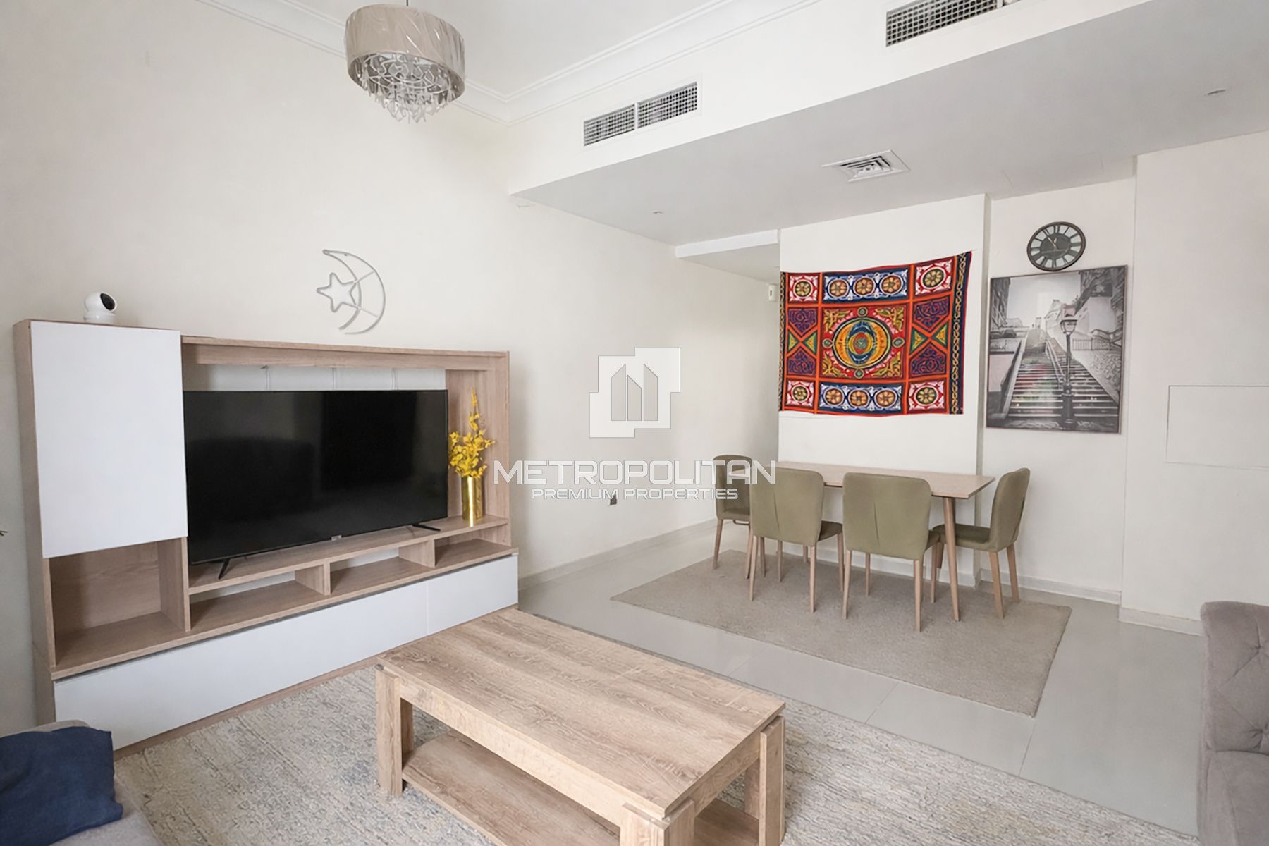 R2EM | Rented | Unfurnished | Back To Back photo-3