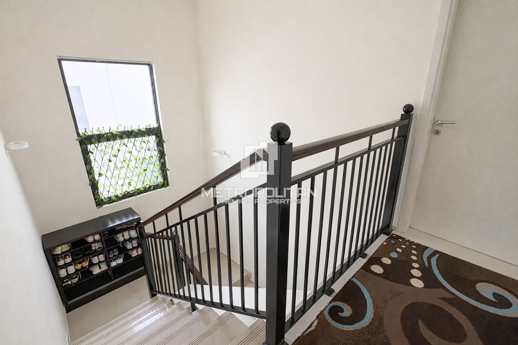 R2EM | Rented | Unfurnished | Back To Back photo-6