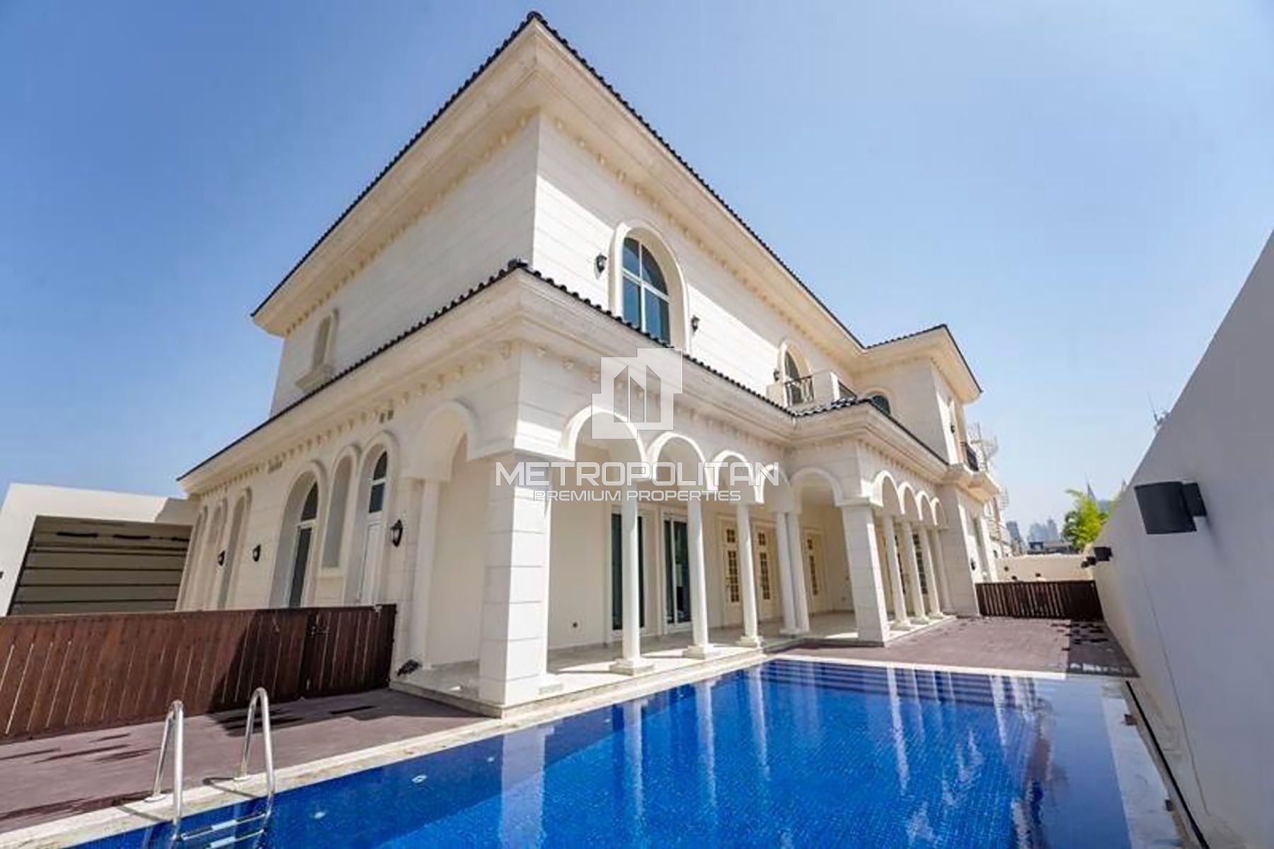 7BR Villa for Sale in Al Wasl – MPS-44125 photo-0