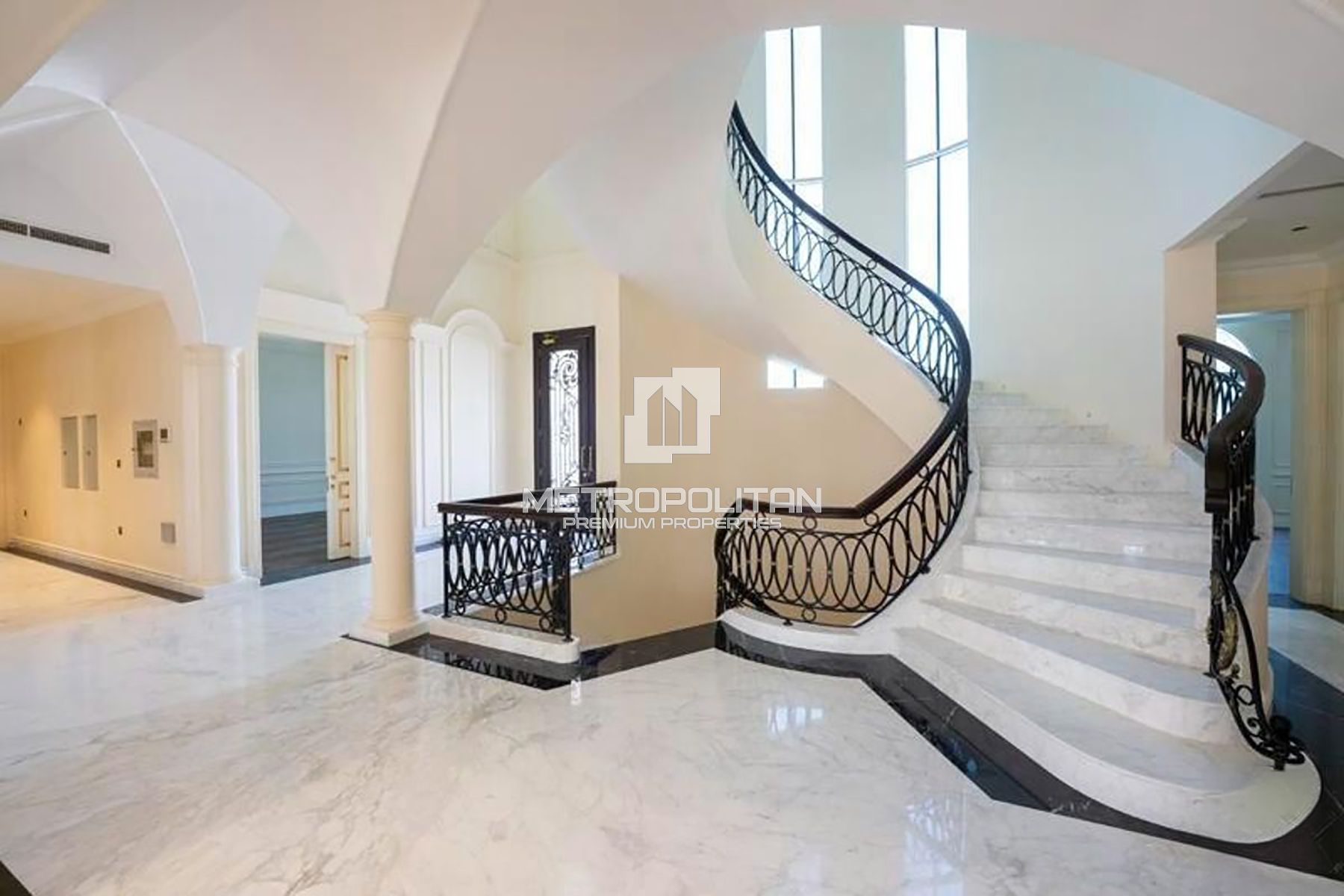 7BR Villa for Sale in Al Wasl – MPS-44125 photo-1