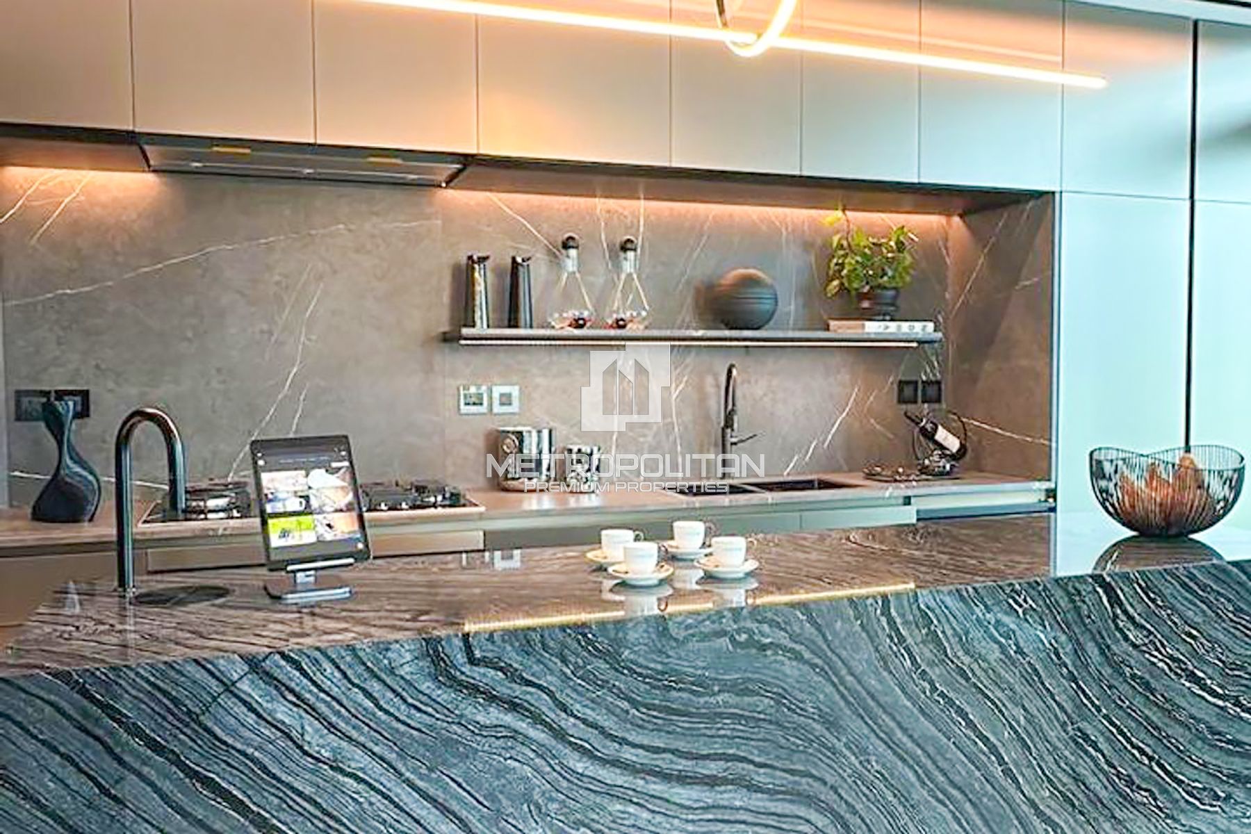 Pagani | Vacant | Signature Exclusive 3 bedroom photo-18