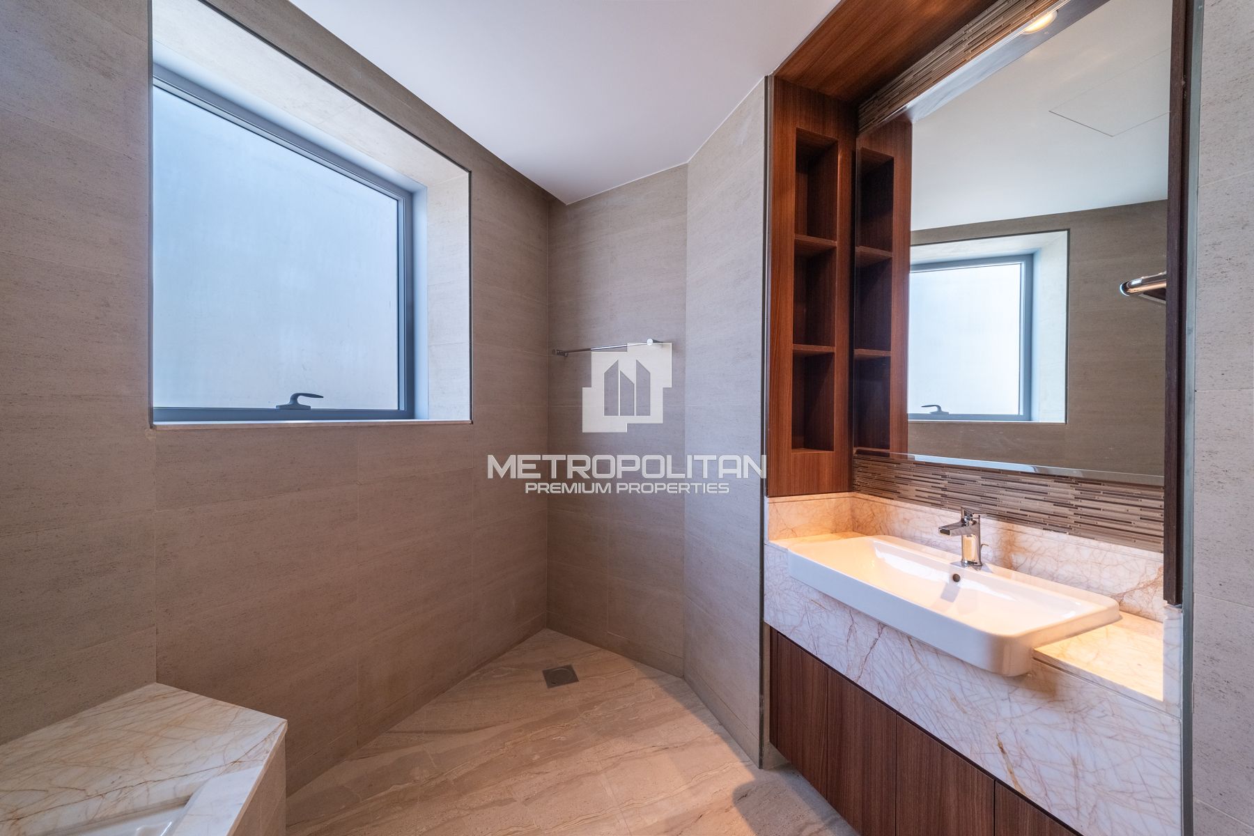 4-комнатная квартира на продажу в Downtown Dubai – MPS-44164 photo-19