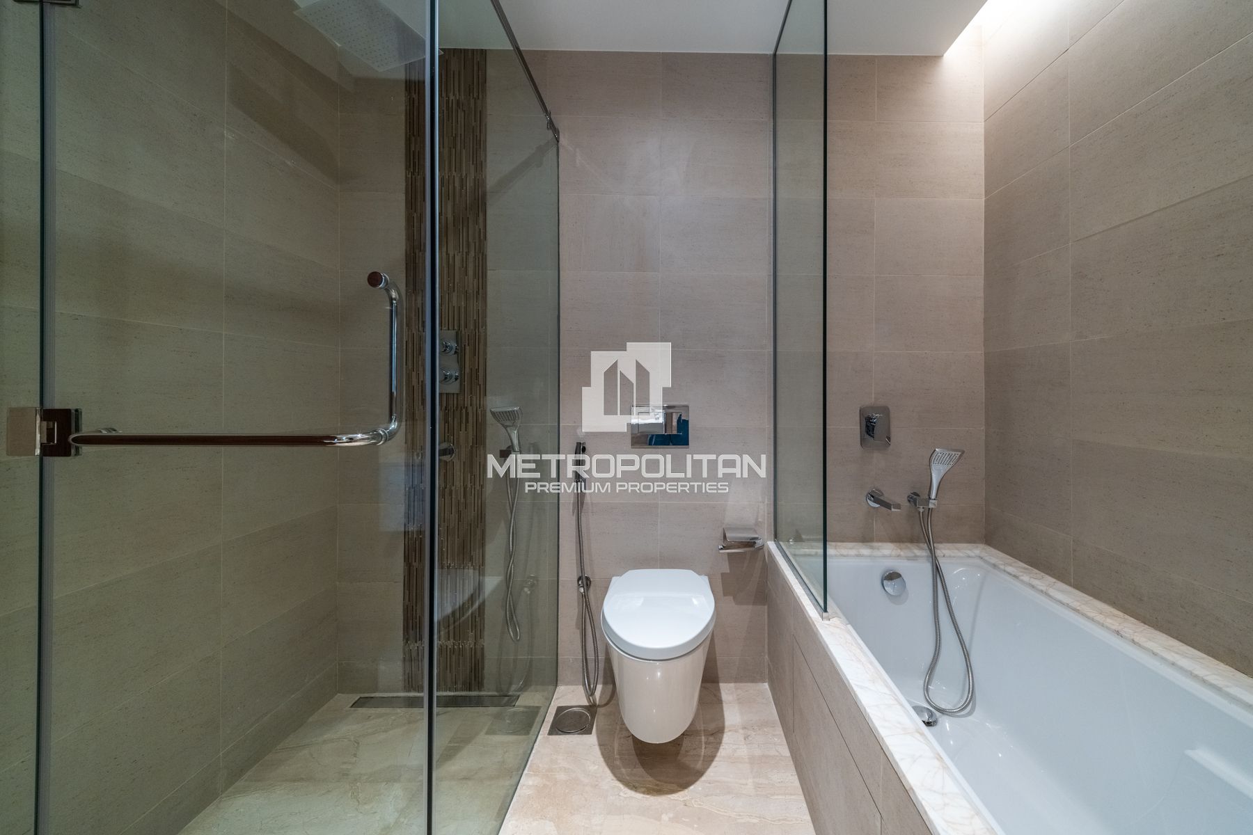 4-комнатная квартира на продажу в Downtown Dubai – MPS-44164 photo-21