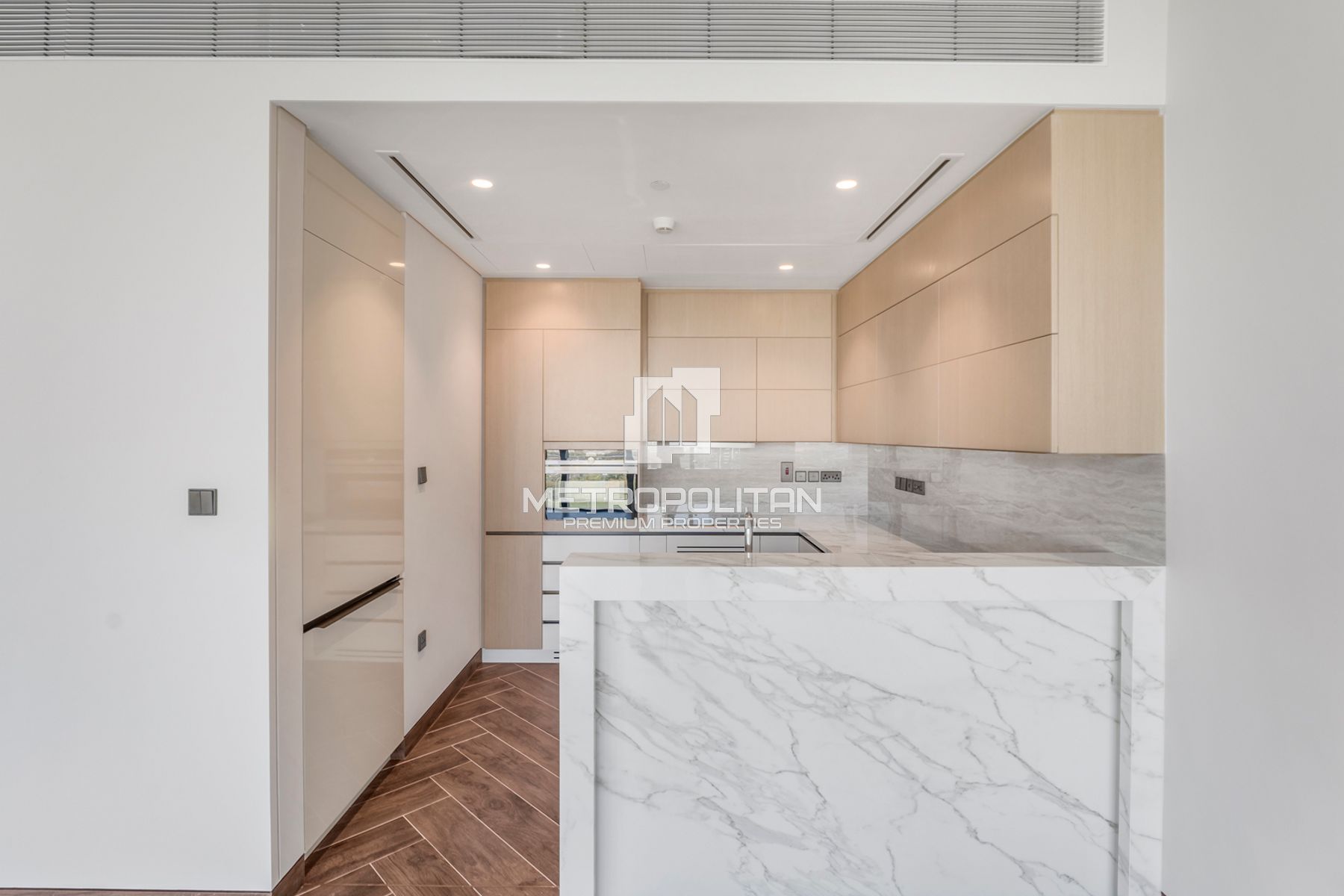 Spacious Living | Green Views | Best Offer photo-4