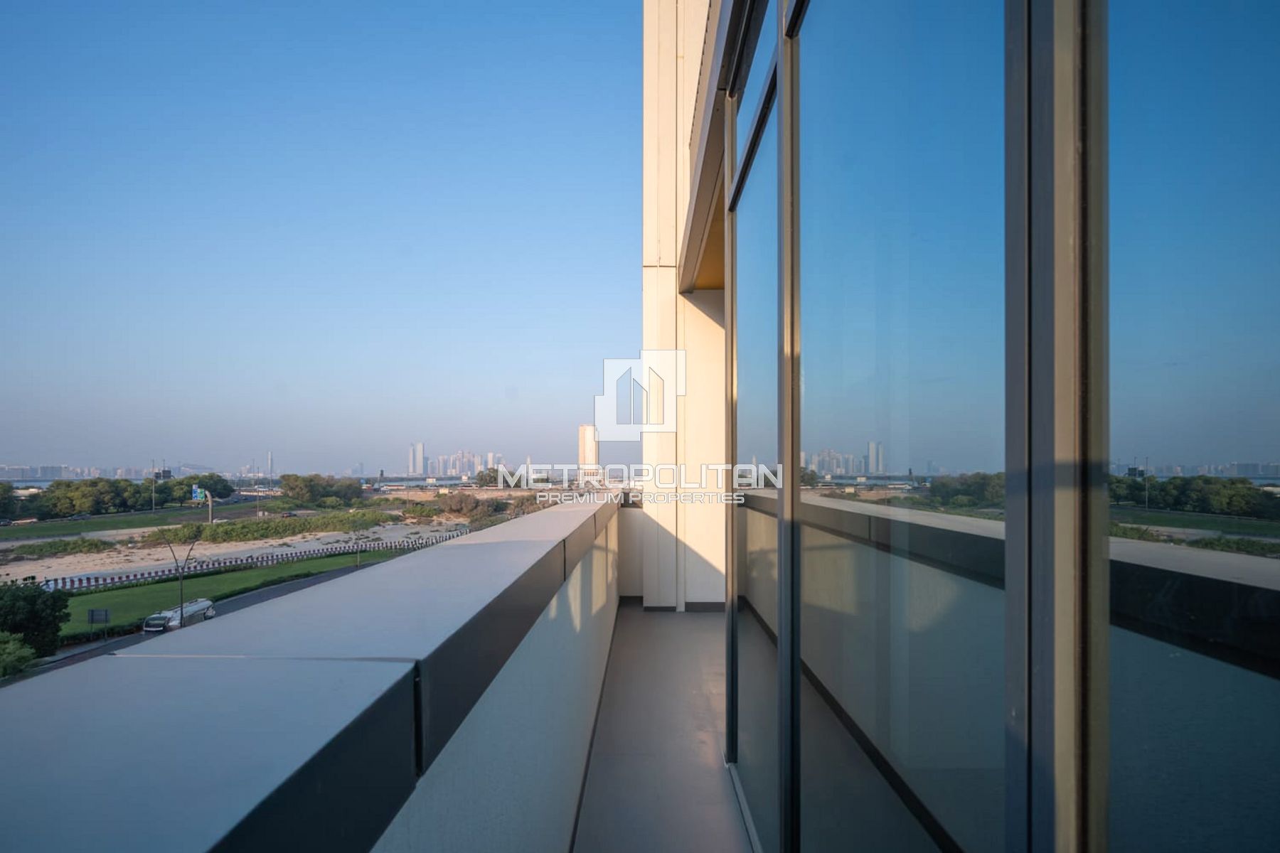 Image - The Crest Tower B, Mohammed Bin Rashid City, Dubai | Project - Apartment