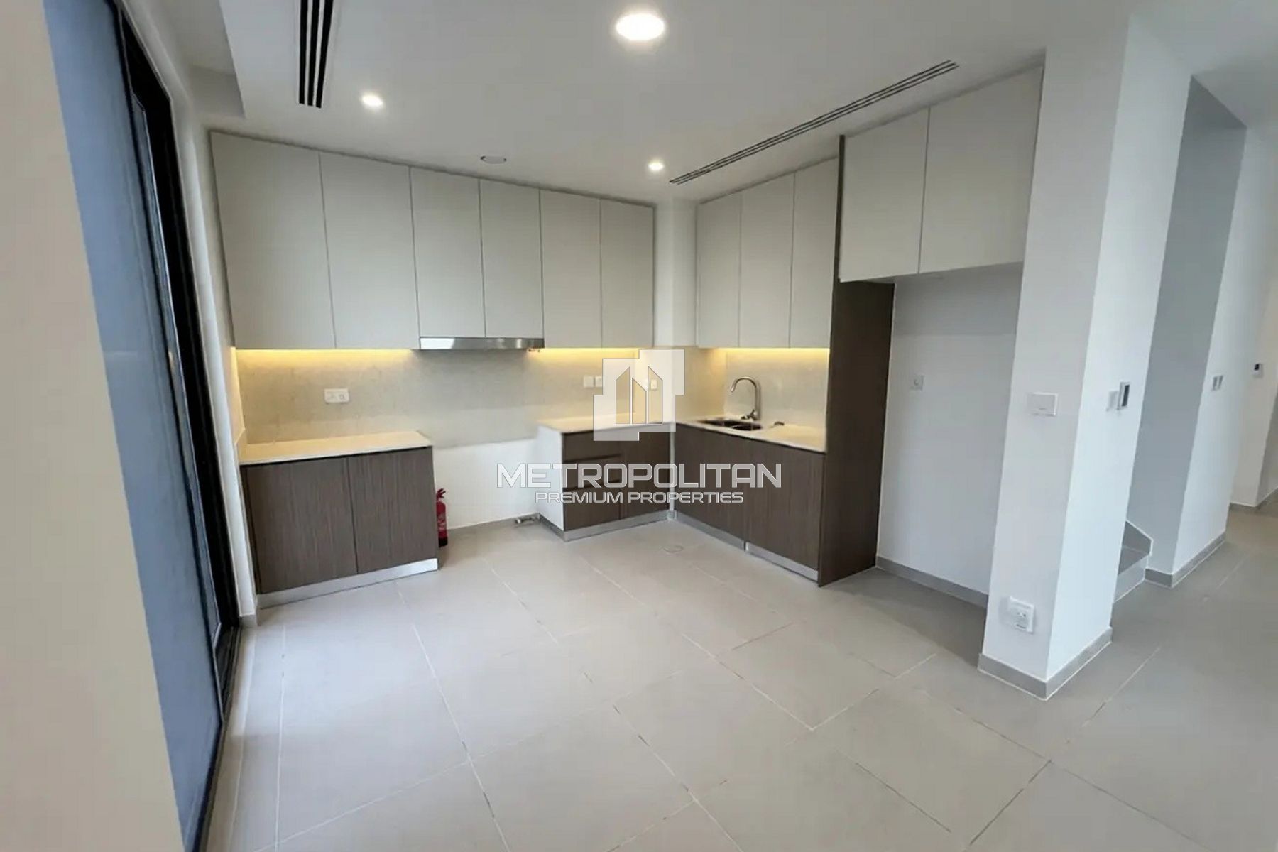 Single Row Corner Unit  | Largest Plot | Vacant photo-3