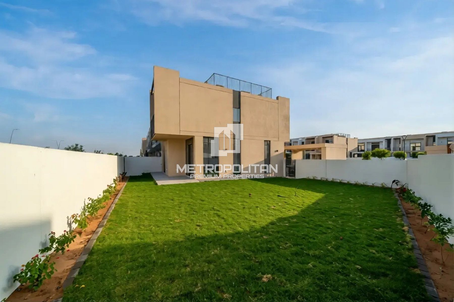 Single Row Corner Unit  | Largest Plot | Vacant photo-5