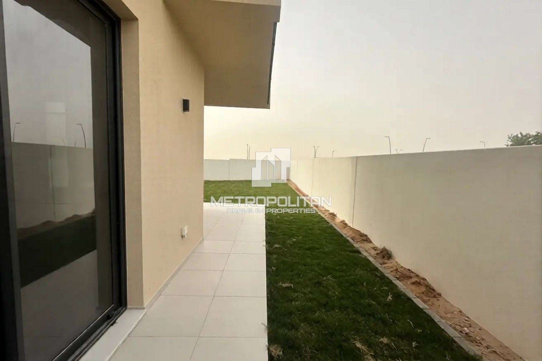 Single Row Corner Unit  | Largest Plot | Vacant photo-9