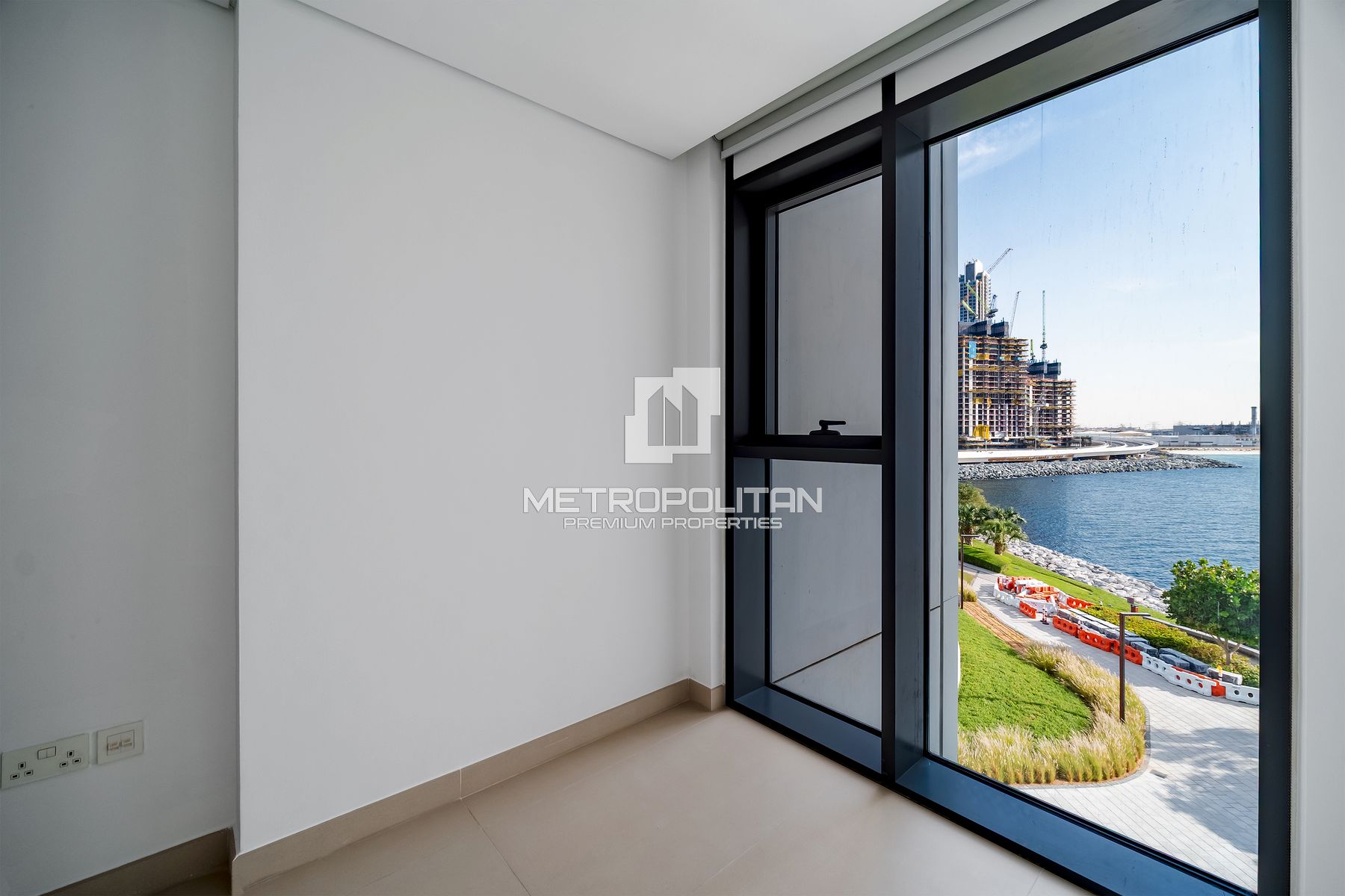 Park and Sea Views| Large Layout | Excellent Price