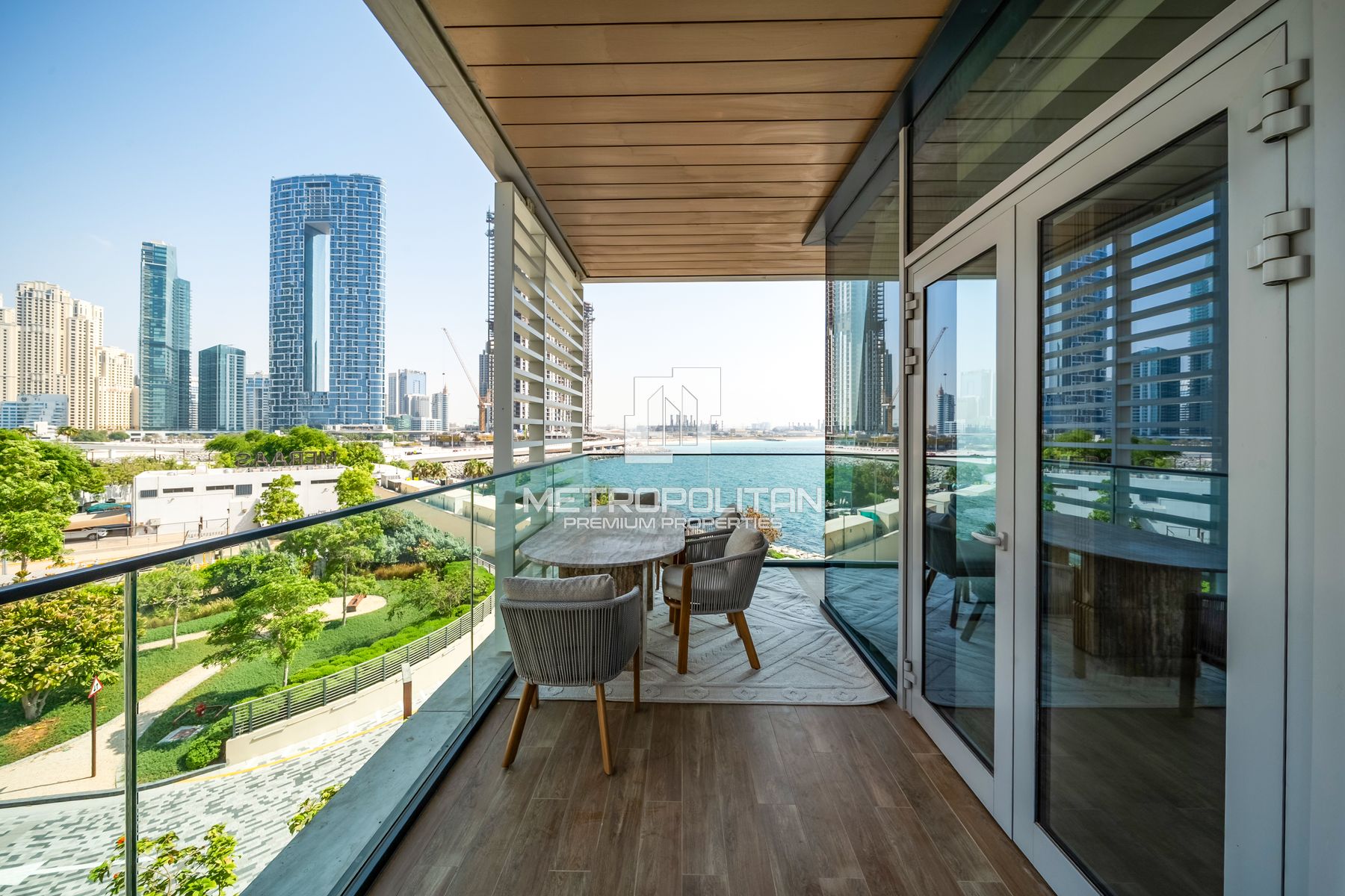 Park and Sea Views| Large Layout | Excellent Price