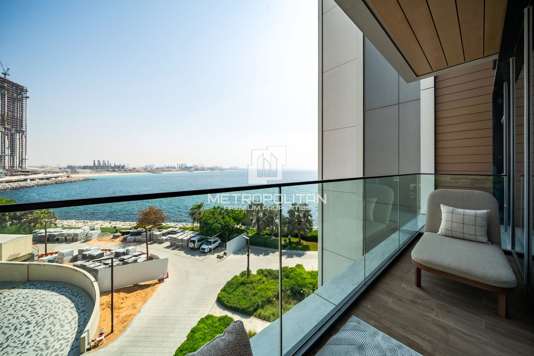Park and Sea Views| Large Layout | Excellent Price
