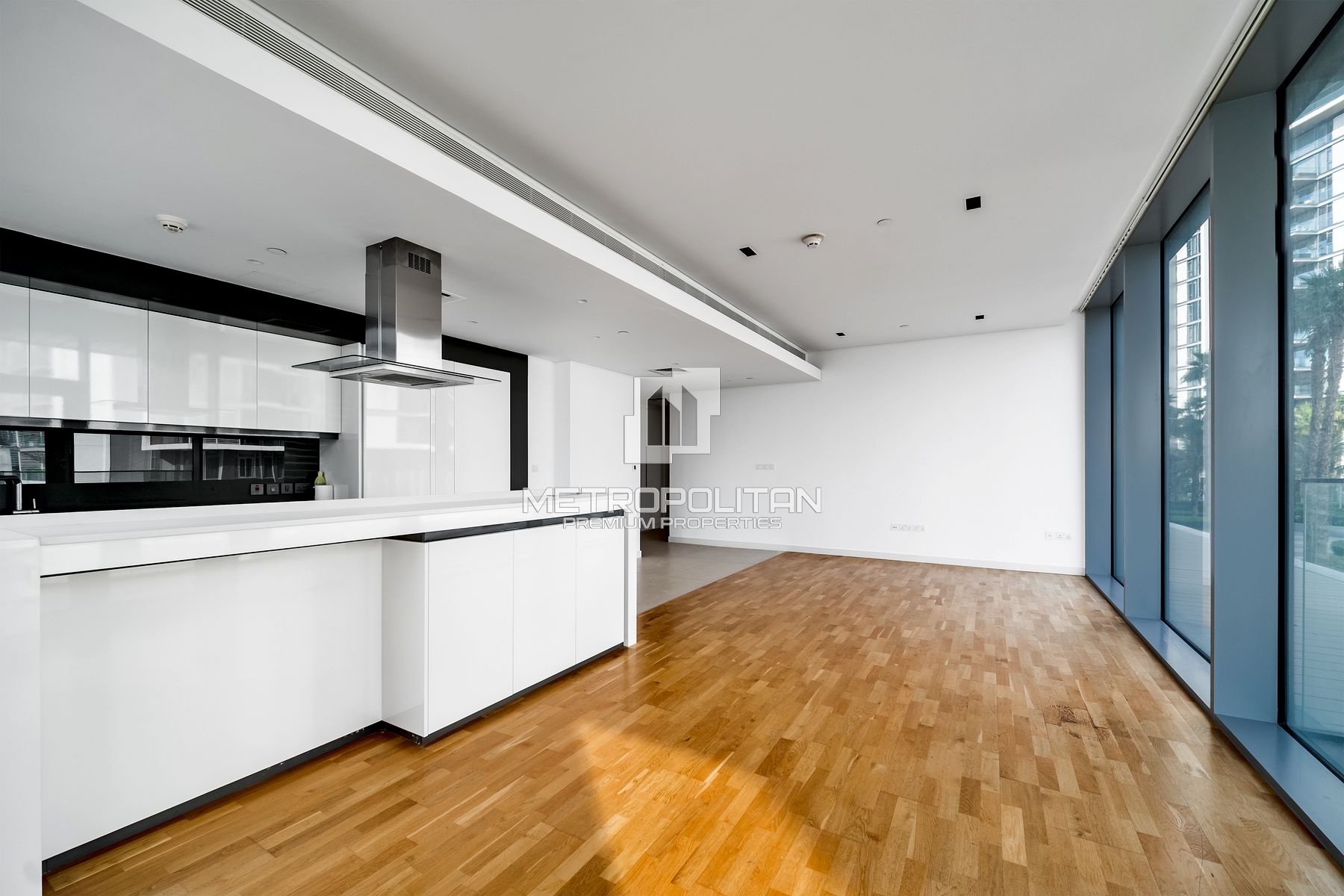 Park and Sea Views| Large Layout | Excellent Price