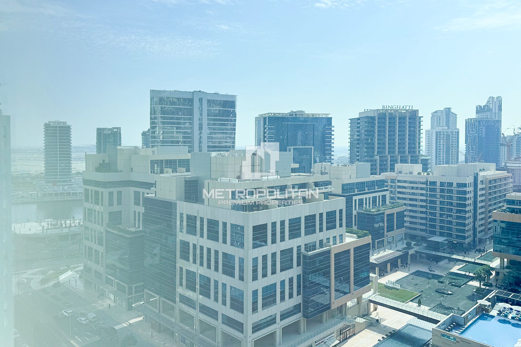 Image - Tamani Art Tower, Business Bay, Dubai | Project - Office