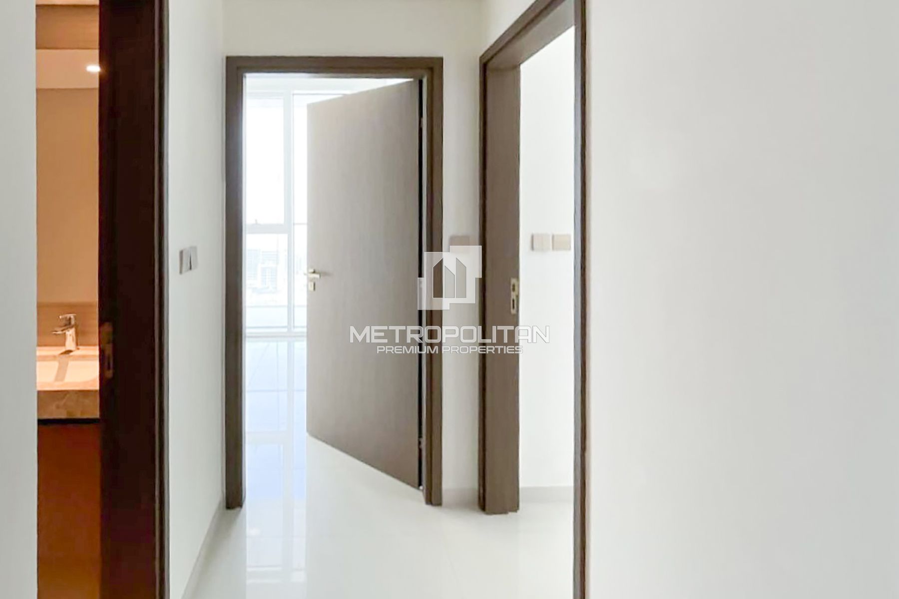 Image - Grand Bleu Tower 1, Dubai Harbour, Dubai | Project - Apartment